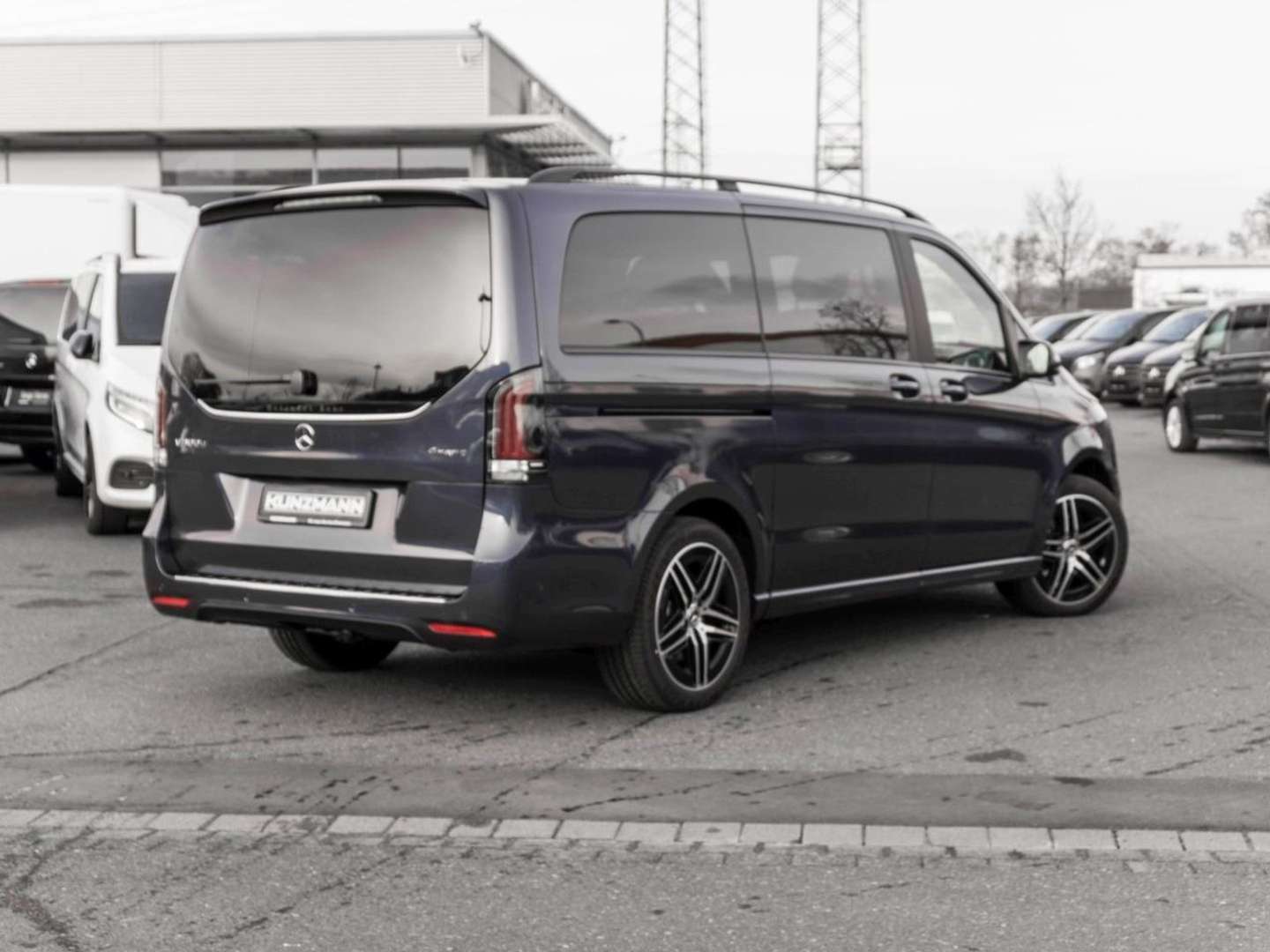 Mercedes Classe V AVANTGARDE V 300 D - 2025 - Joinsteer - #4