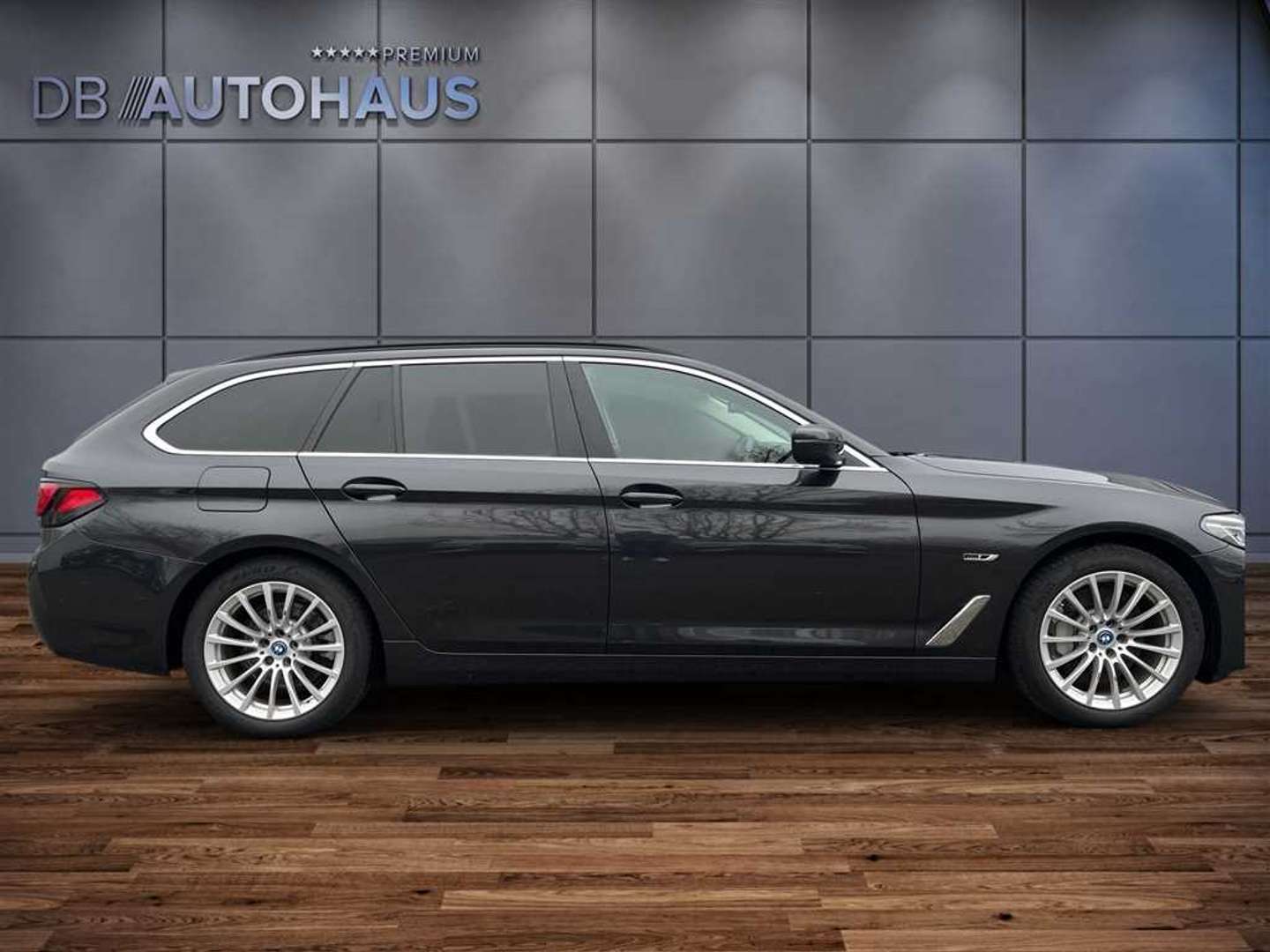 BMW Série 5 Sport 530e XDrive - 2022 - Joinsteer - #3