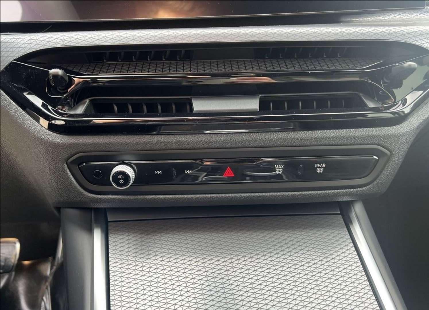 BMW Série 3 M-Sport 330i - 2024 - Joinsteer - #9