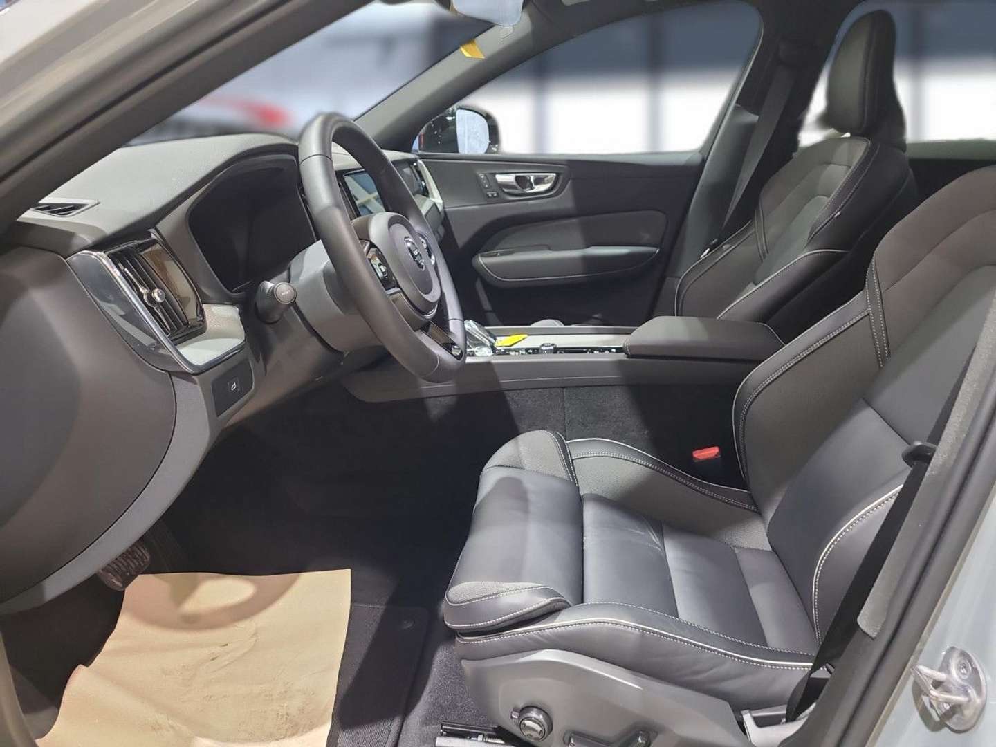 Volvo XC60 Plus Dark - 2023 - Joinsteer - #7