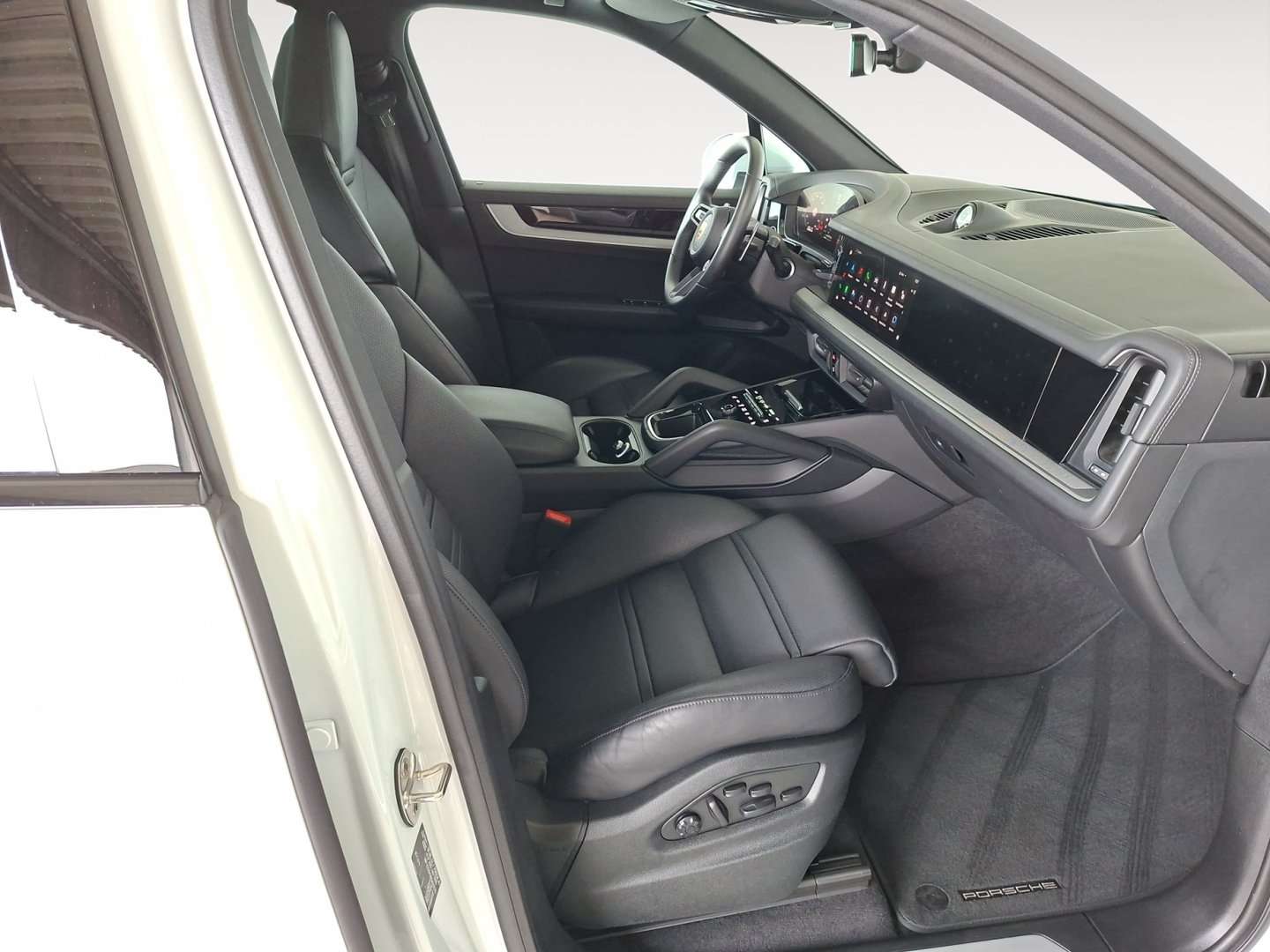 Porsche Cayenne E-Hybrid - 2024 - Joinsteer - #17