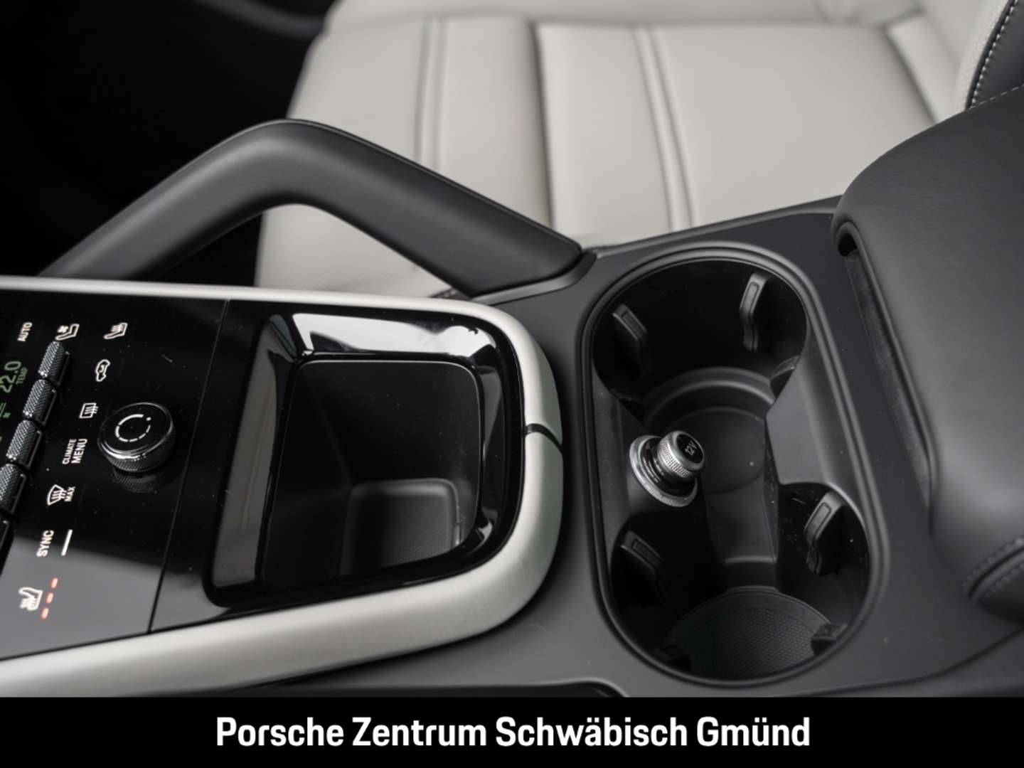 Porsche Cayenne E-Hybrid Sportabgas - 2026 - Joinsteer - #27