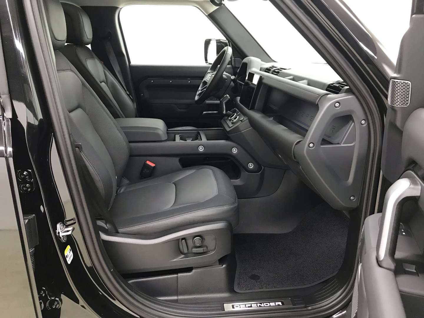 Land Rover Defender X-Dynamic D250 - 2023 - Joinsteer - #5