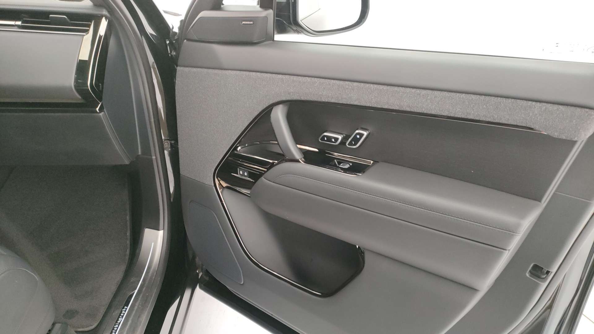 Land Rover Range Rover Sport Autobiography 3.0d I6 Mhev - 2023 - Joinsteer - #14