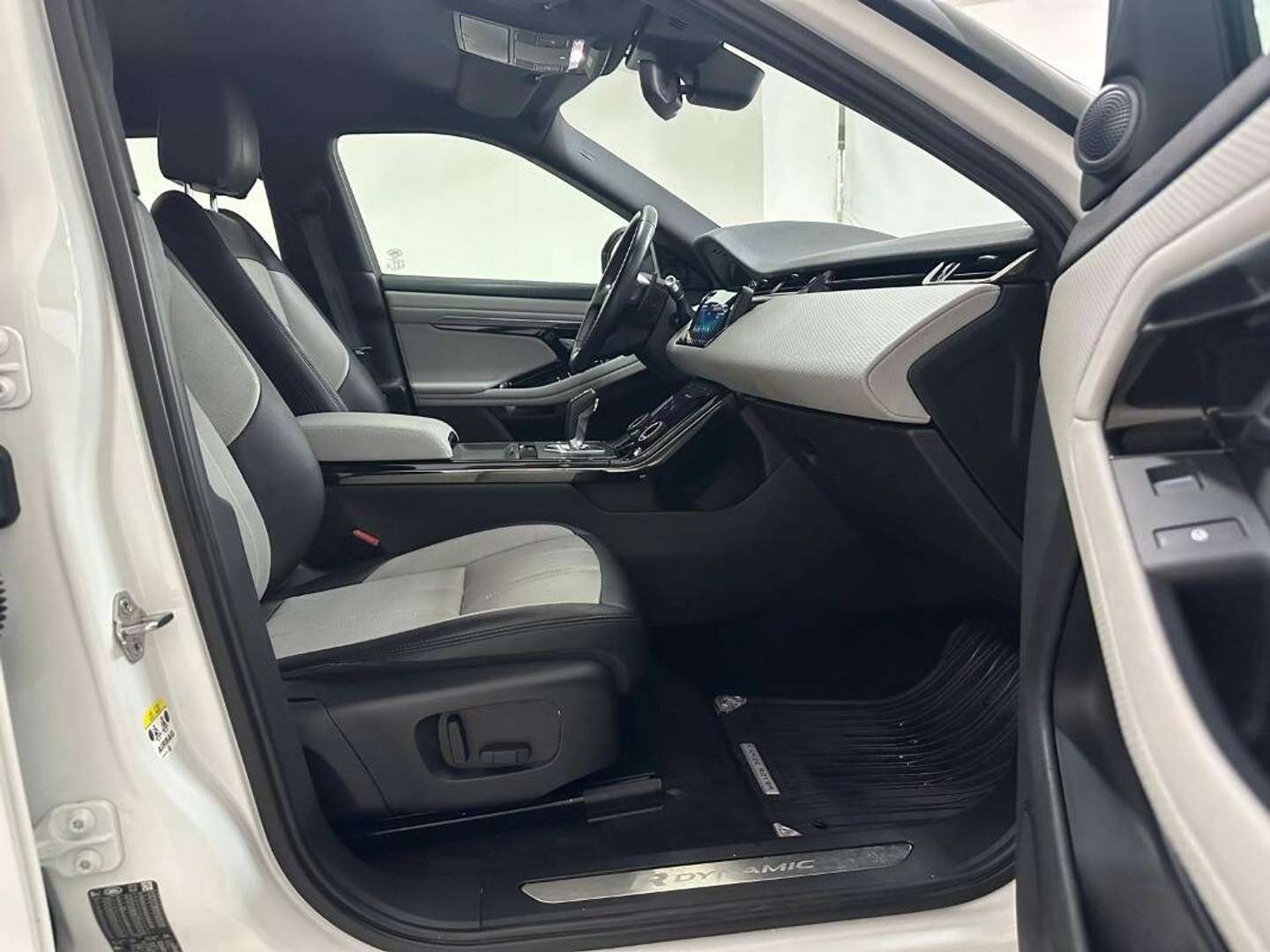 Land Rover Range Rover Evoque R-DYNAMIC S 2.0d MHEV - 2020 - Joinsteer - #10
