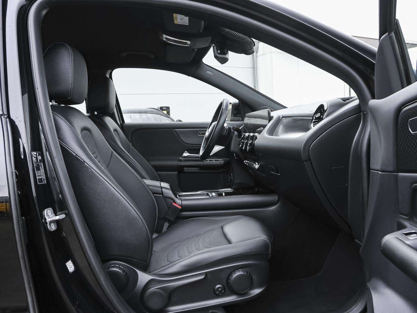 Mercedes GLA 200 - 2024 - Joinsteer - #5