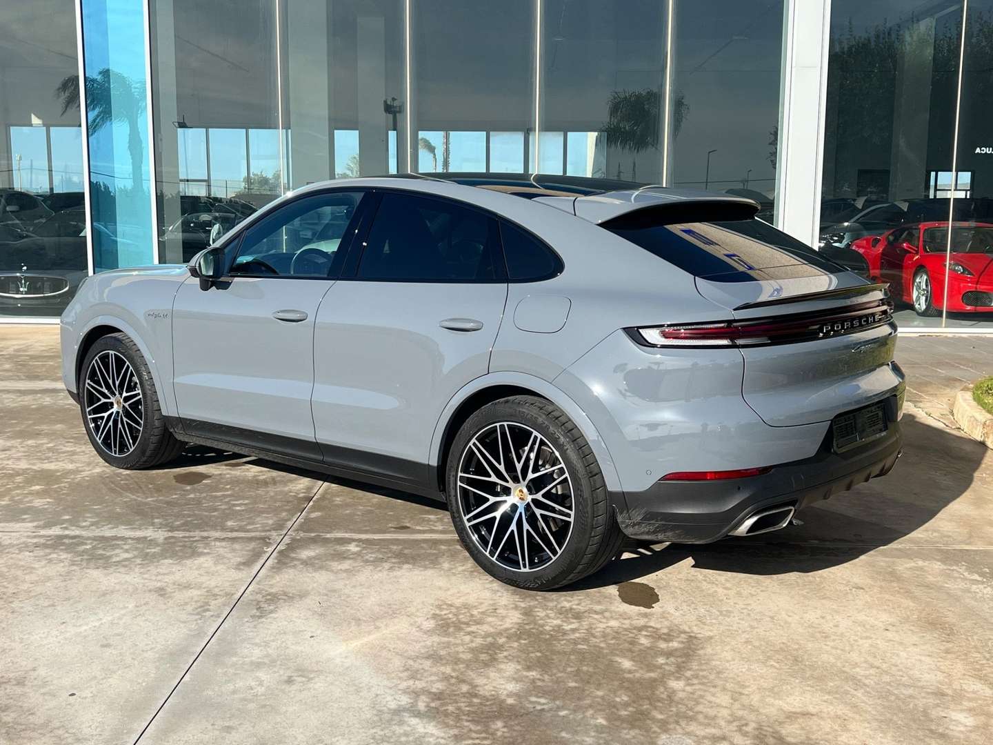 Porsche Cayenne Coupé E-Hybrid - 2024 - Joinsteer - #3