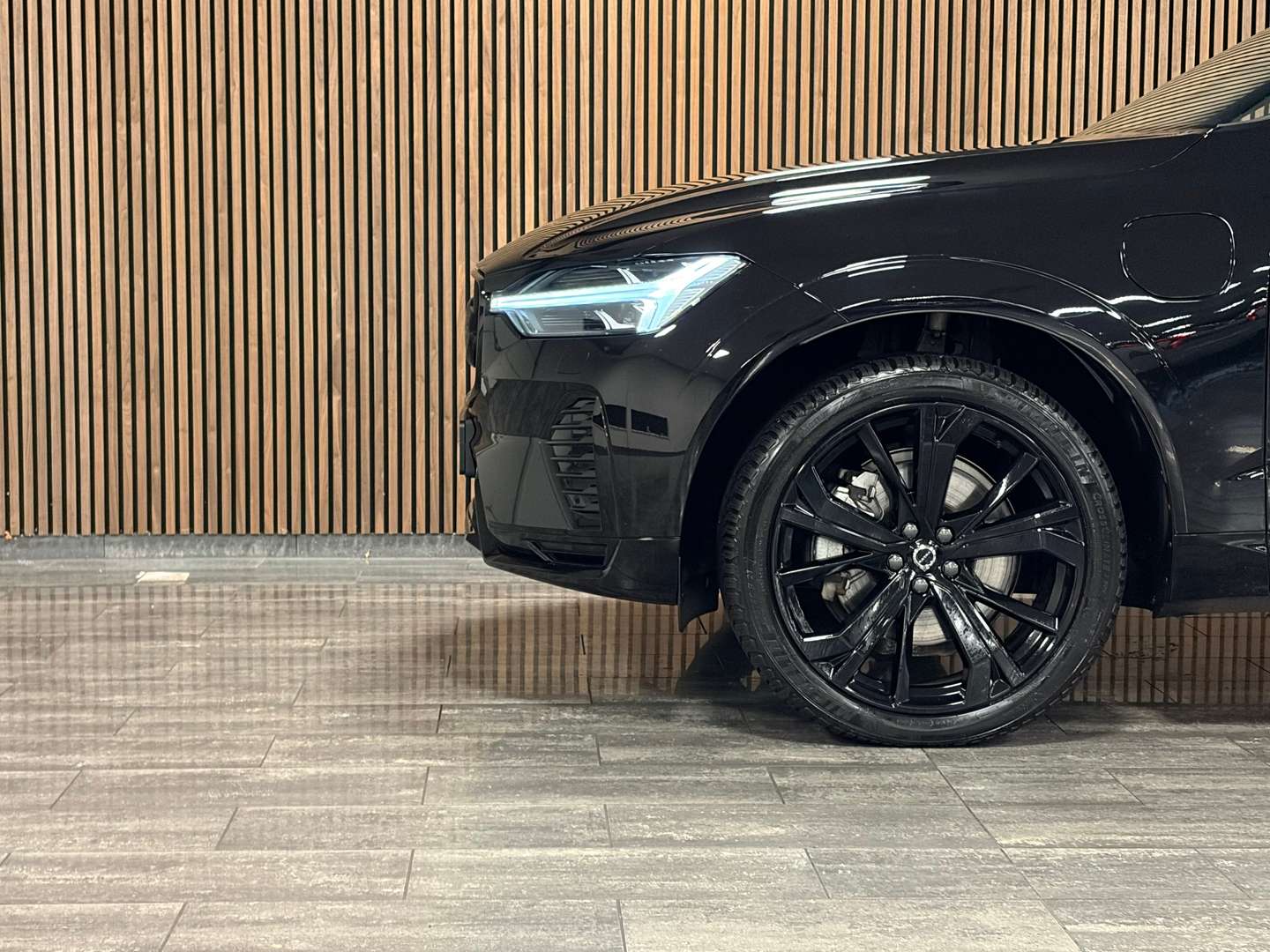 Volvo XC60 Plus Black Edition T6 AWD Recharge - 2024 - Joinsteer - #7