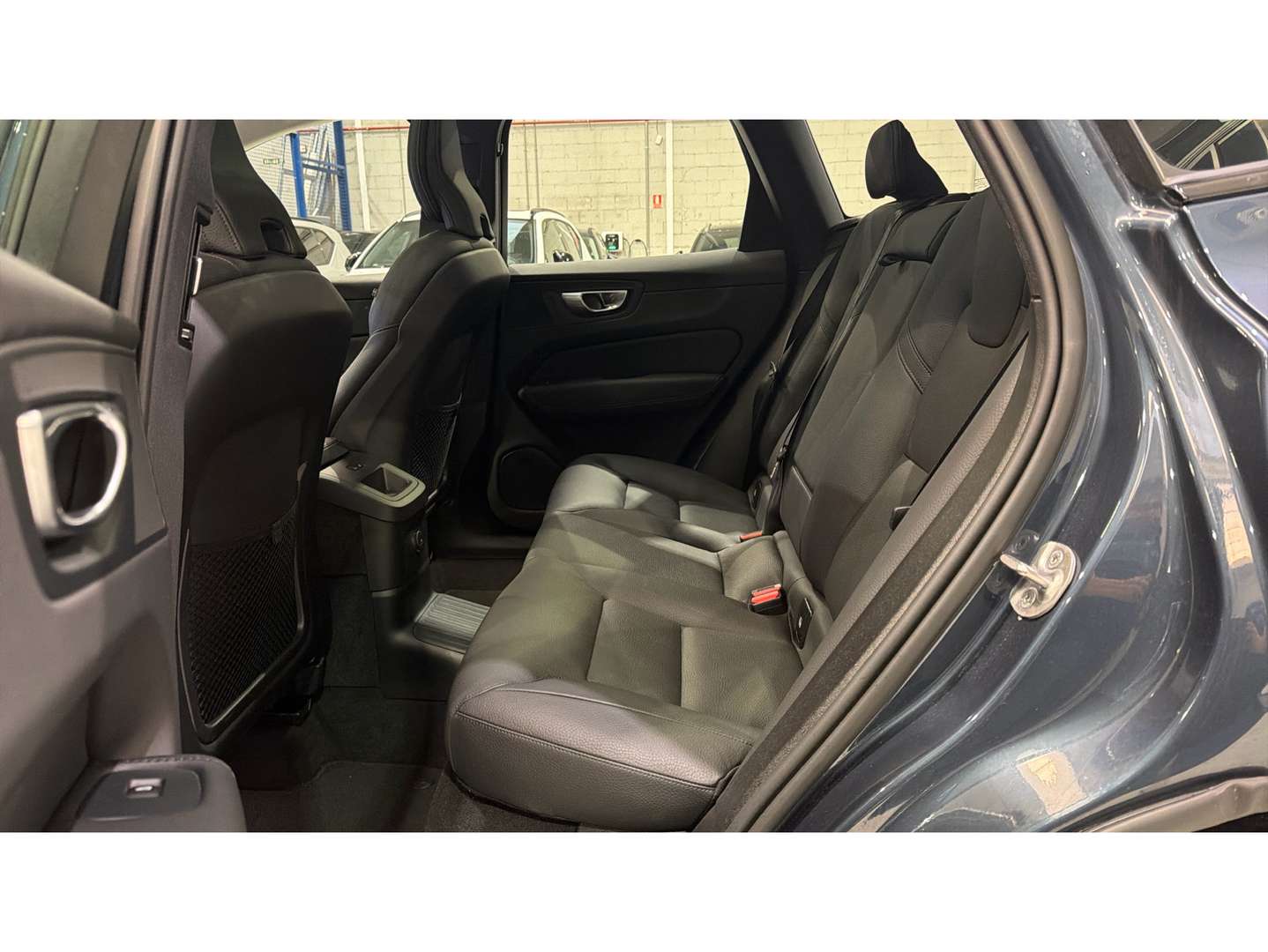 Volvo XC60 Plus Dark T6 Recharge - 2025 - Joinsteer - #6