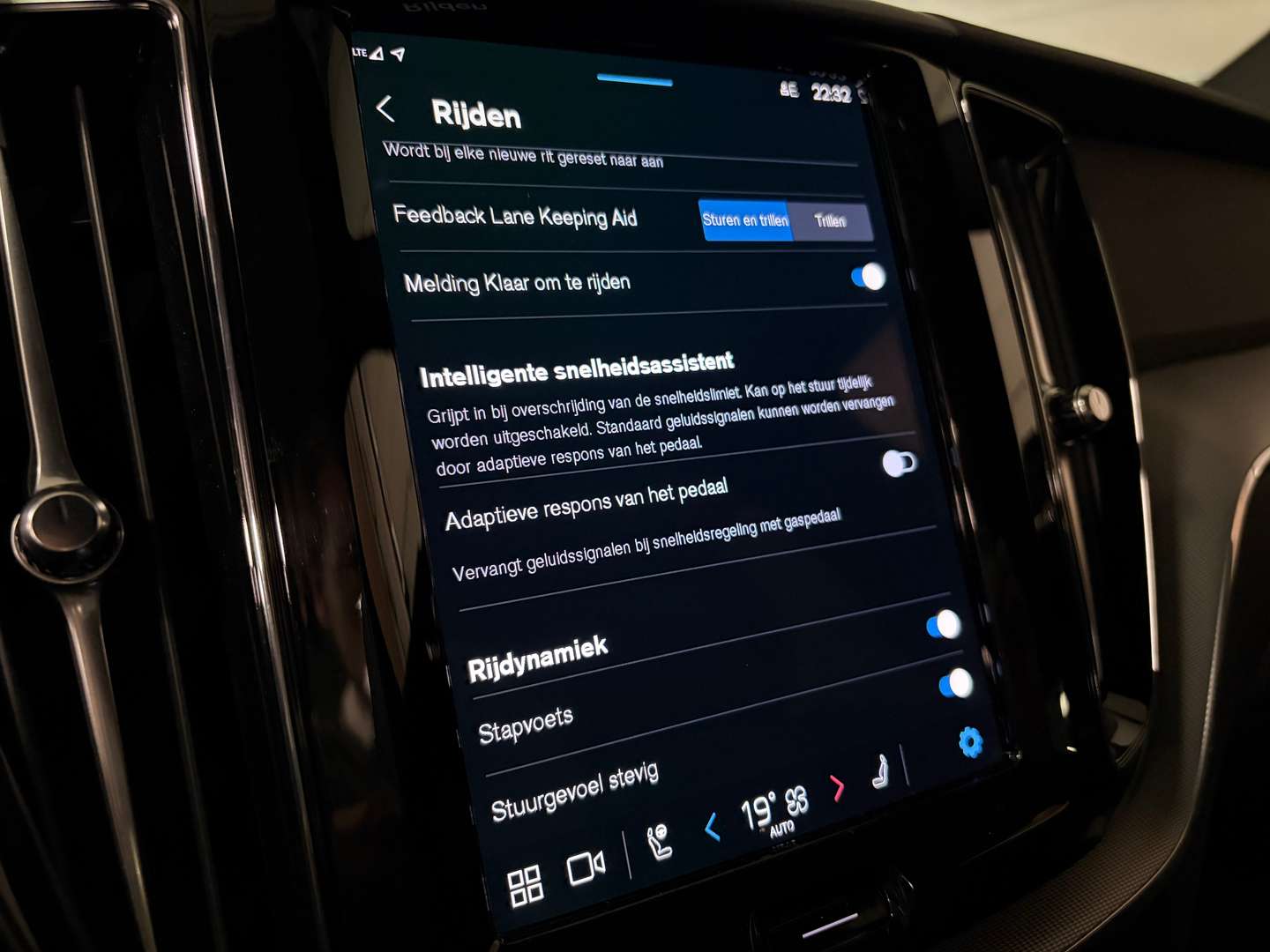 Volvo XC60 Plus Black Edition T6 AWD Recharge - 2024 - Joinsteer - #28