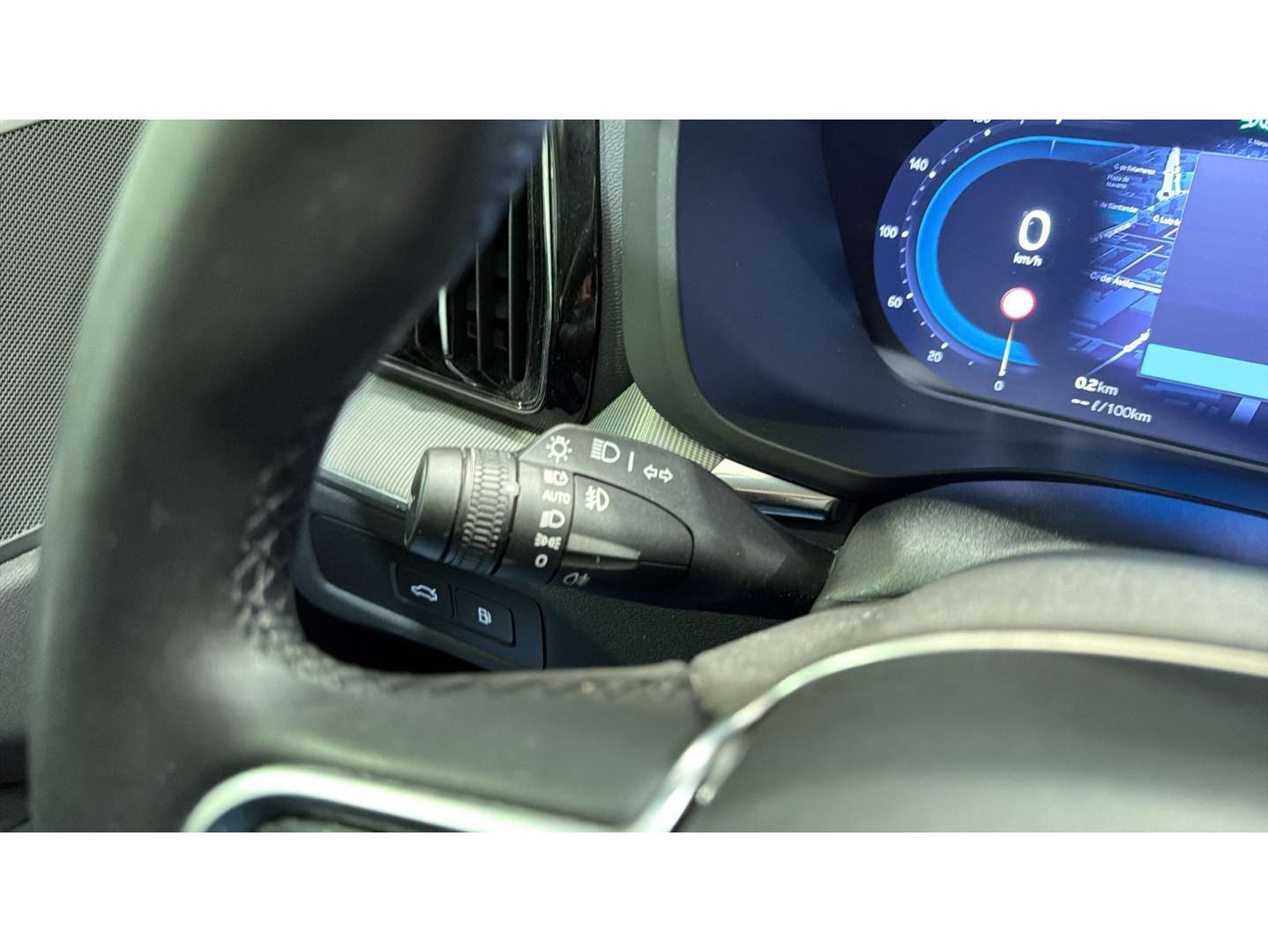 Volvo XC60 Plus Dark T6 Recharge - 2025 - Joinsteer - #18