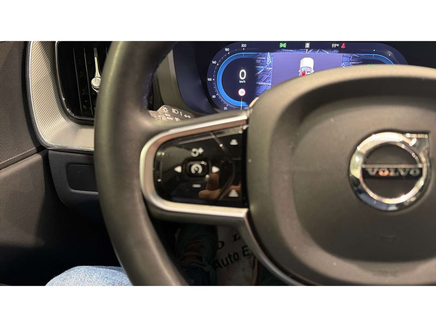 Volvo XC60 Plus Dark T6 Recharge - 2025 - Joinsteer - #19