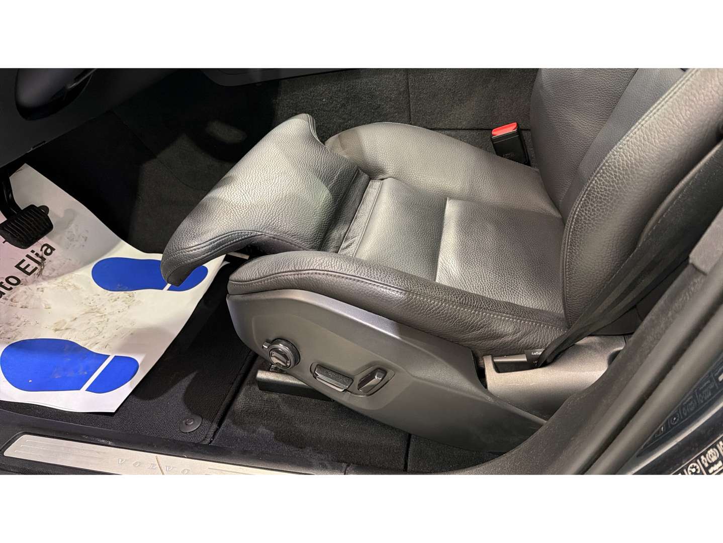 Volvo XC60 Plus Dark T6 Recharge - 2025 - Joinsteer - #27