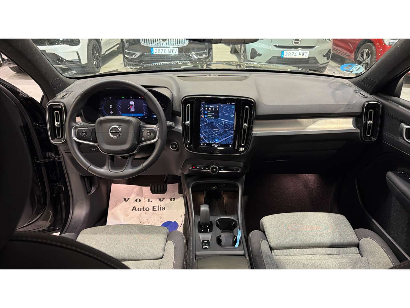 Volvo XC40 Core B3 - 2024 - Joinsteer - #5