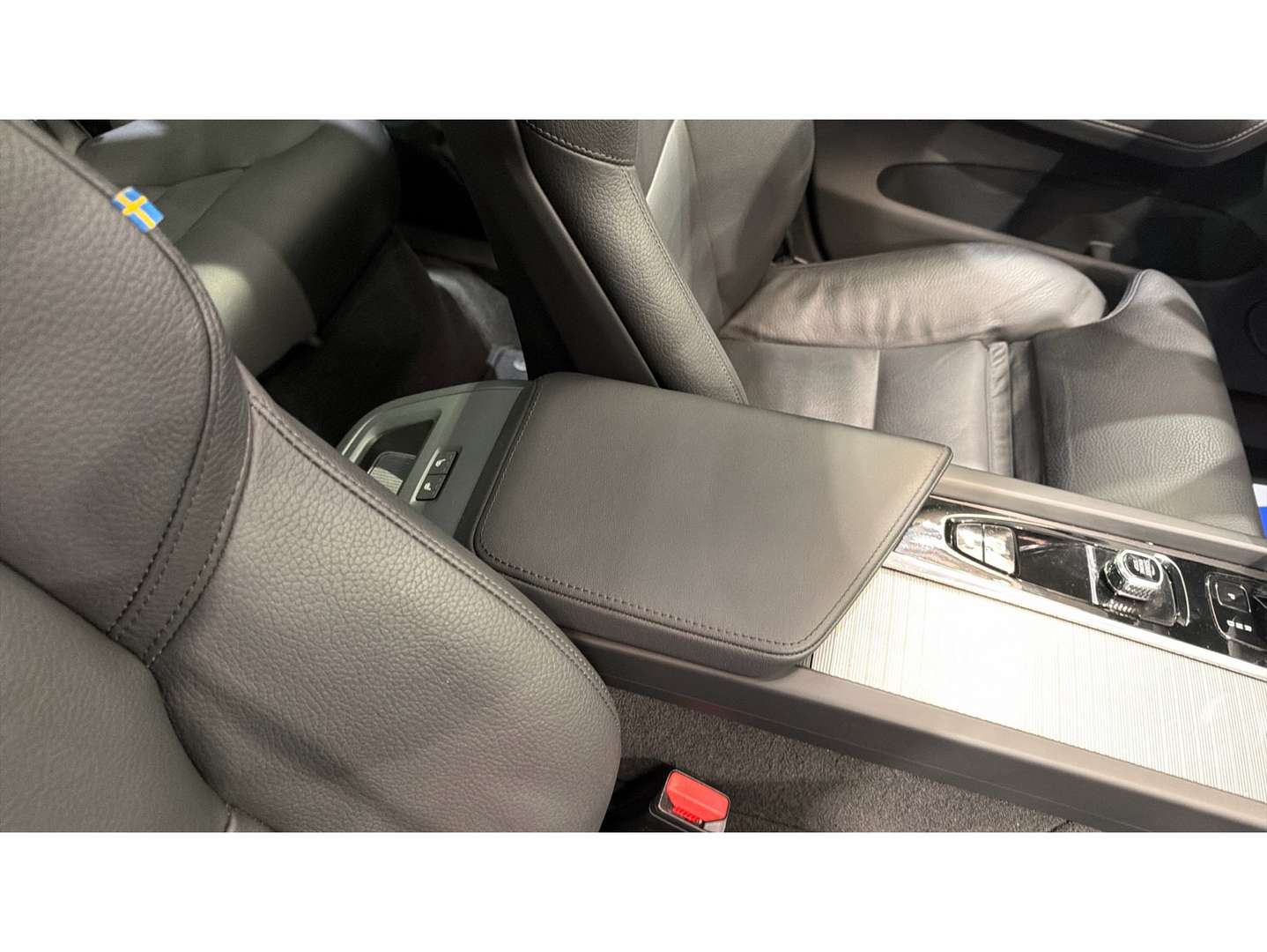 Volvo XC60 Plus Dark T6 Recharge - 2025 - Joinsteer - #46