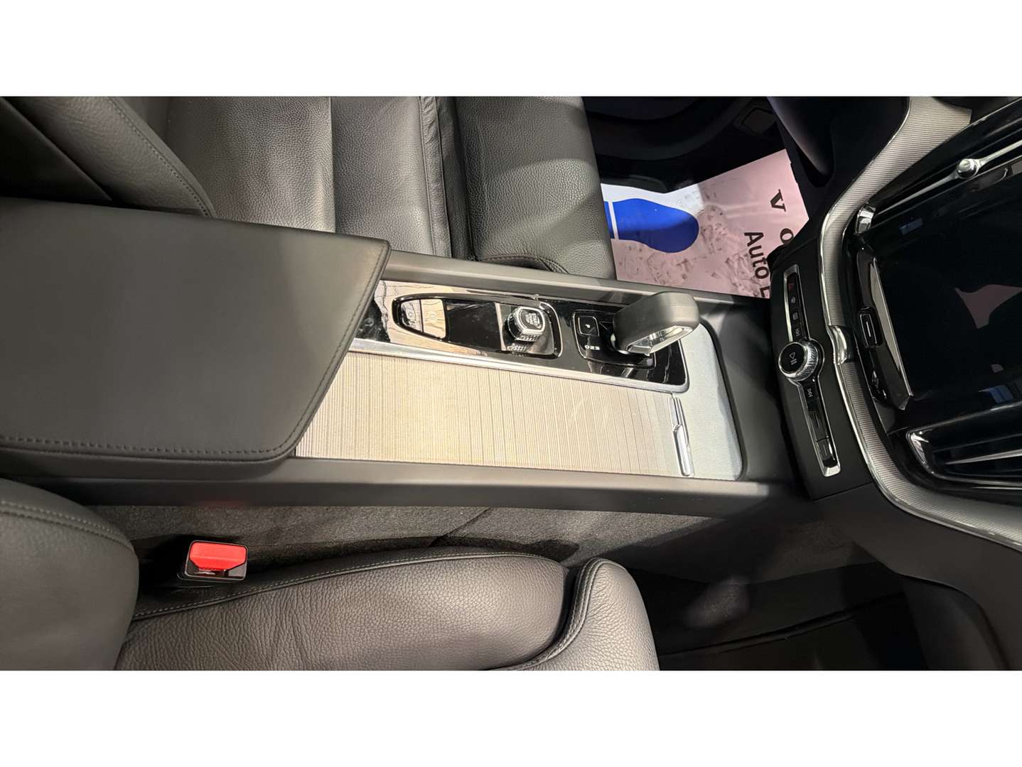 Volvo XC60 Plus Dark T6 Recharge - 2025 - Joinsteer - #47