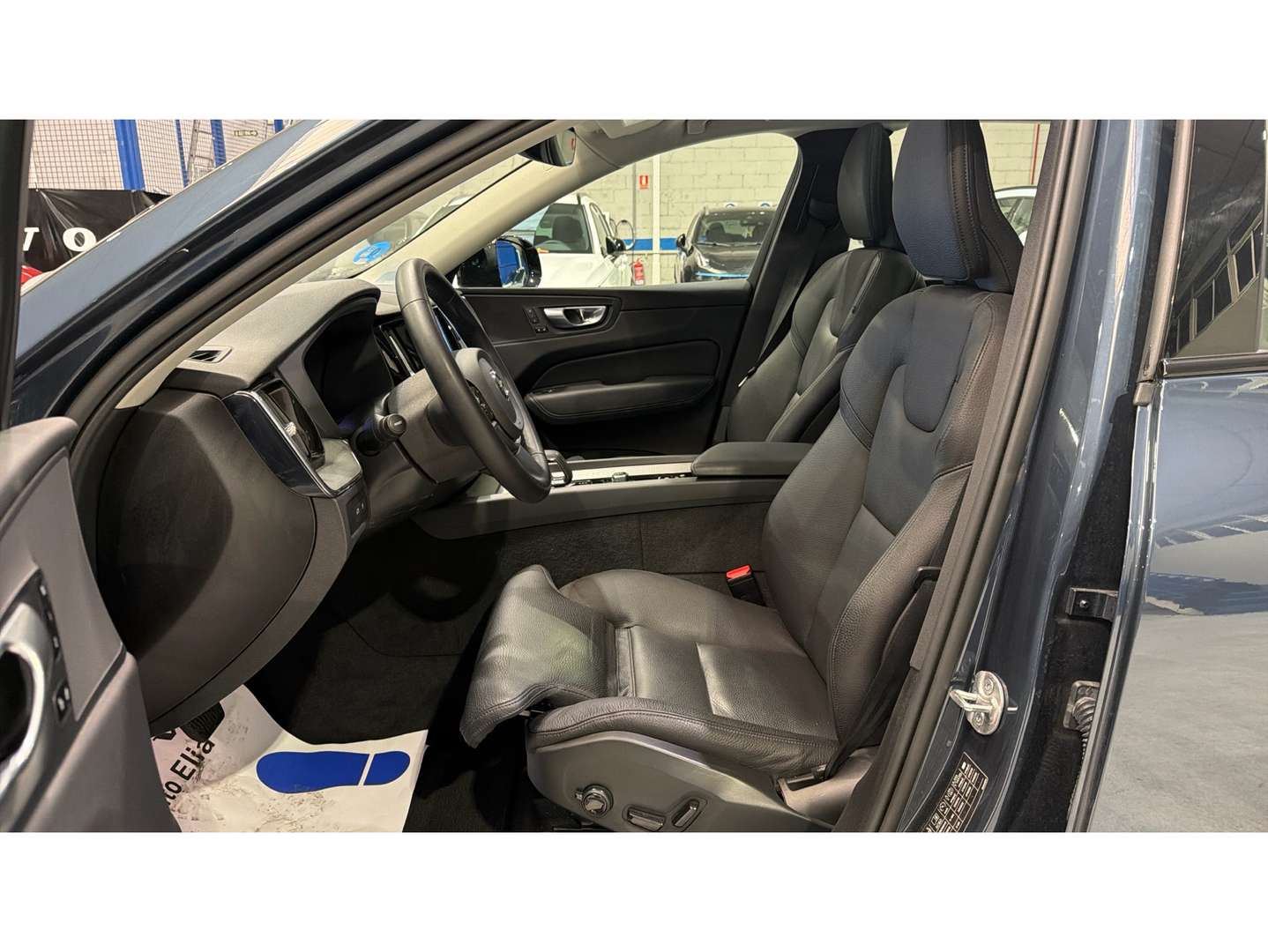 Volvo XC60 Plus Dark T6 Recharge - 2025 - Joinsteer - #49