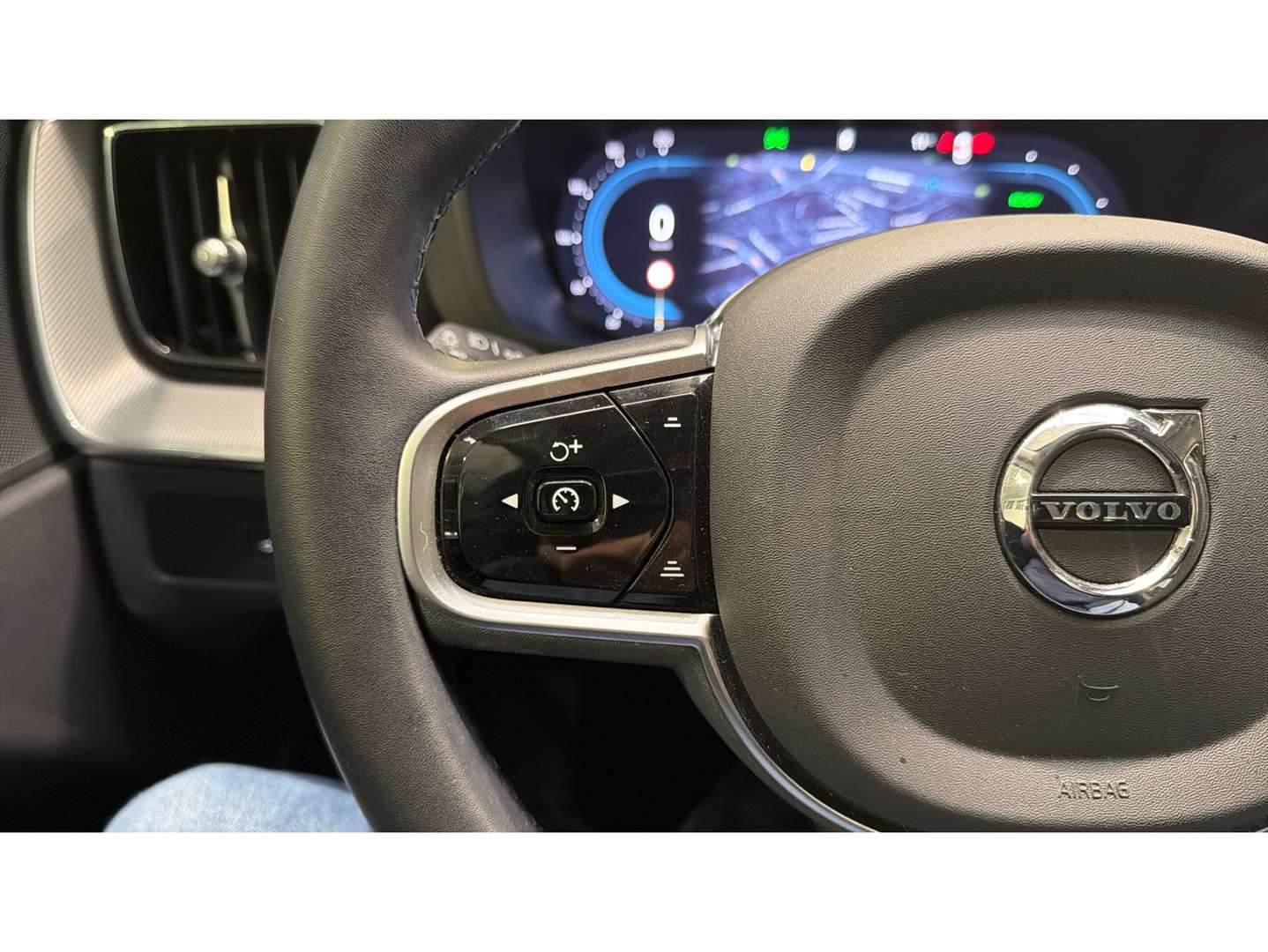 Volvo XC60 Plus Bright T6 Recharge - 2024 - Joinsteer - #19