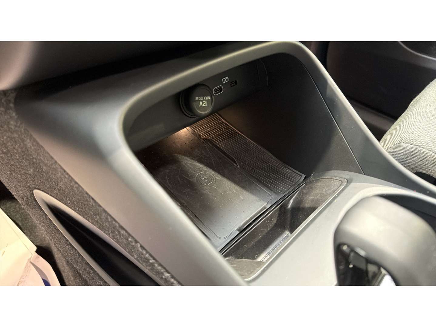 Volvo XC40 Core B3 - 2024 - Joinsteer - #50