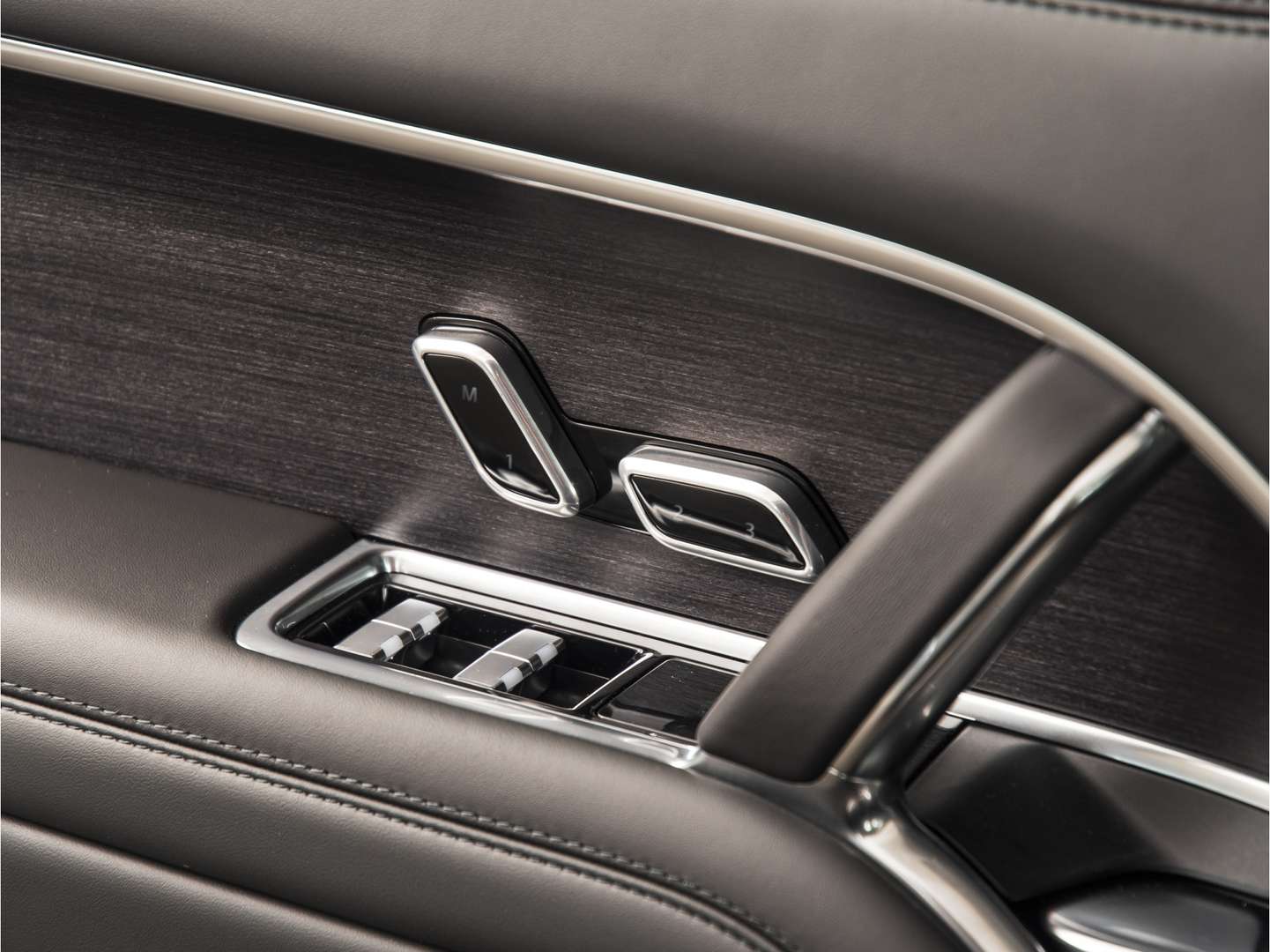 Land Rover Range Rover HSE 3.0 P460e - 2025 - Joinsteer - #18