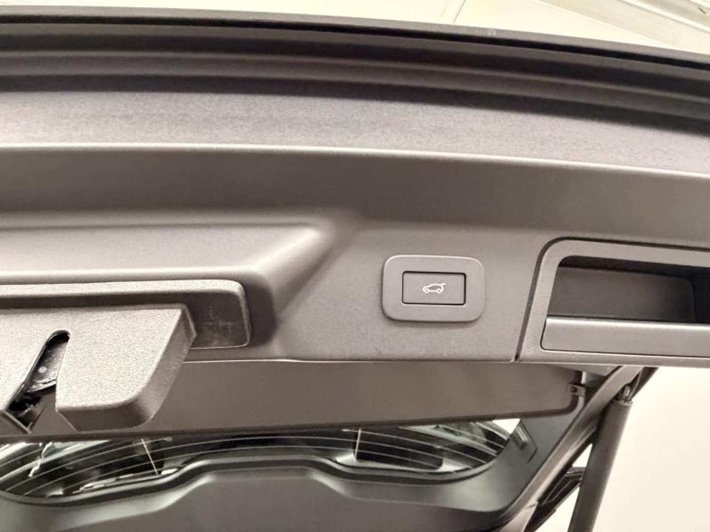 Land Rover Range Rover Velar S D200 - 2025 - Joinsteer - #21