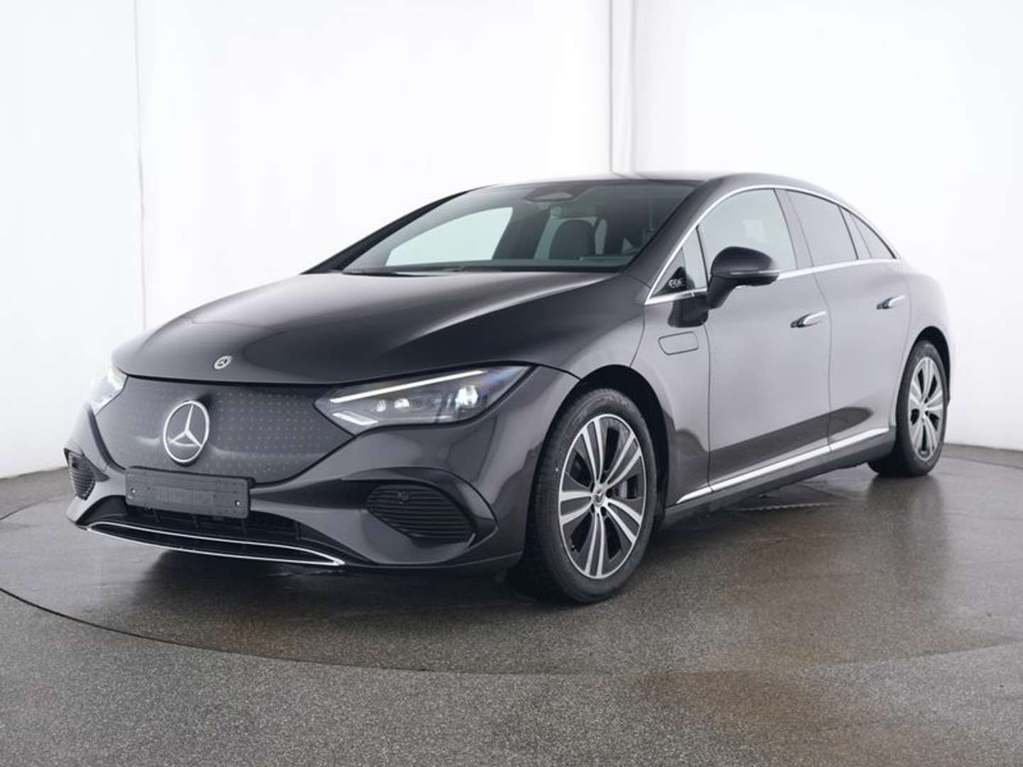 Mercedes EQE Electric Art 300 - 2024 - Joinsteer - #1