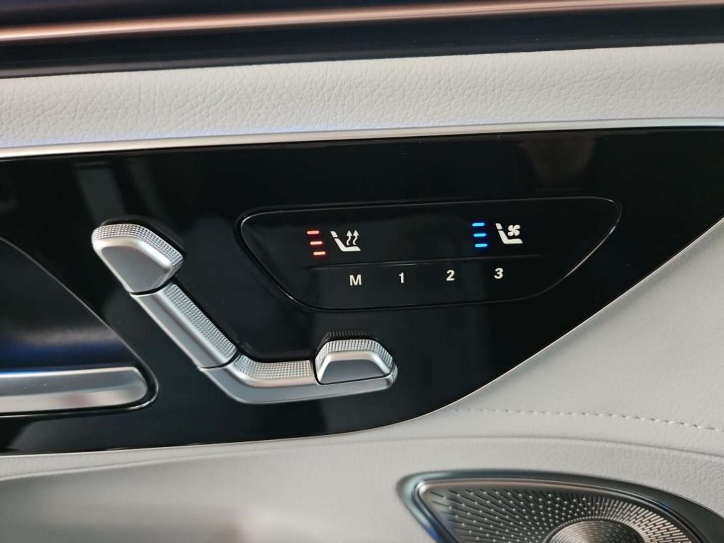 Mercedes EQE Avantgarde 300 - 2023 - Joinsteer - #13