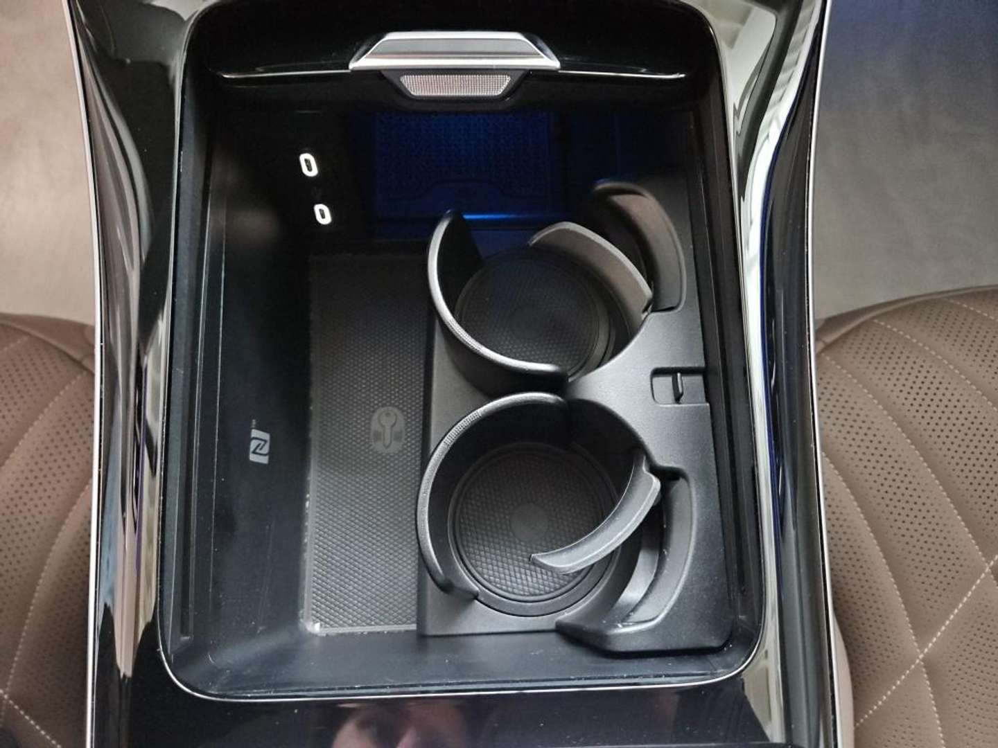 Mercedes EQE Avantgarde 300 - 2023 - Joinsteer - #16