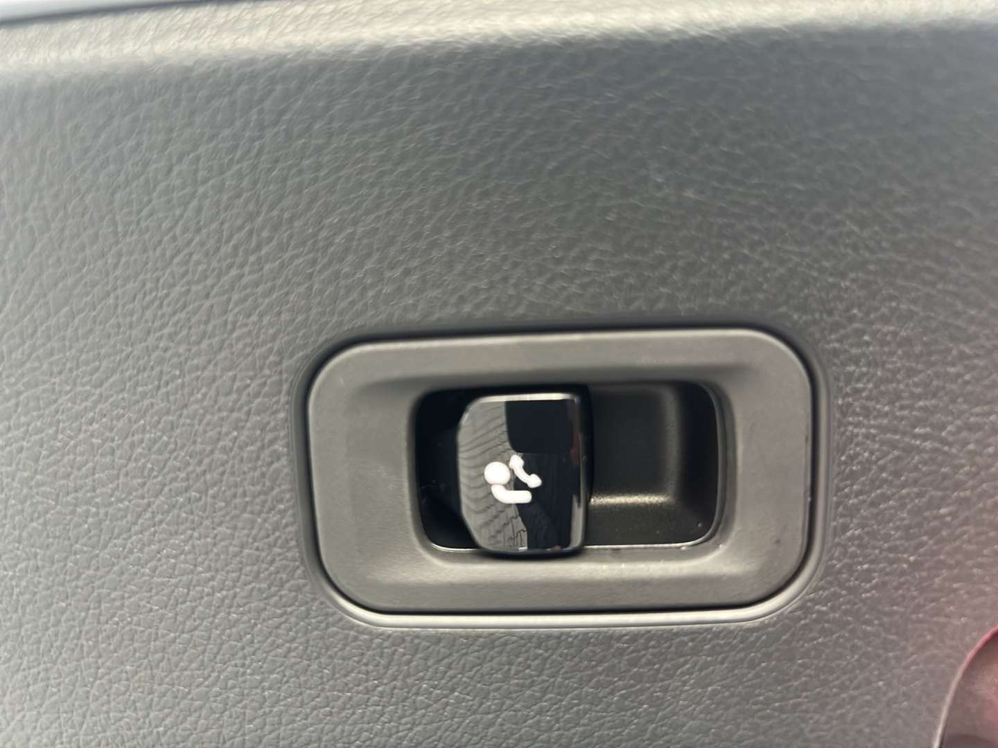 Mercedes GLC Coupé EDITON AMG 300 D - 2025 - Joinsteer - #17