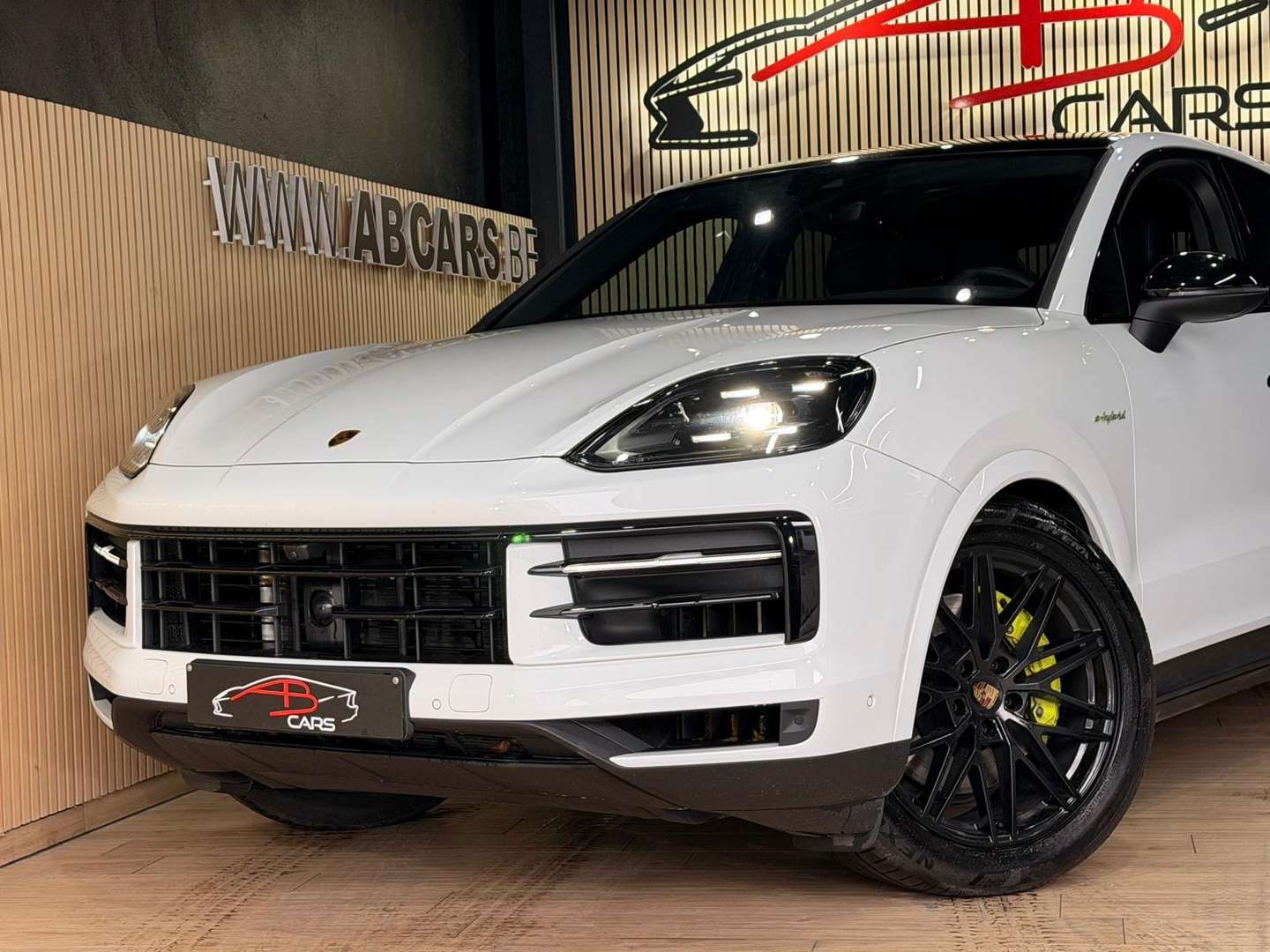 Porsche Cayenne Coupé E-Hybrid 3.0 Turbo V6 PACK CHRONO - 2024 - Joinsteer - #2