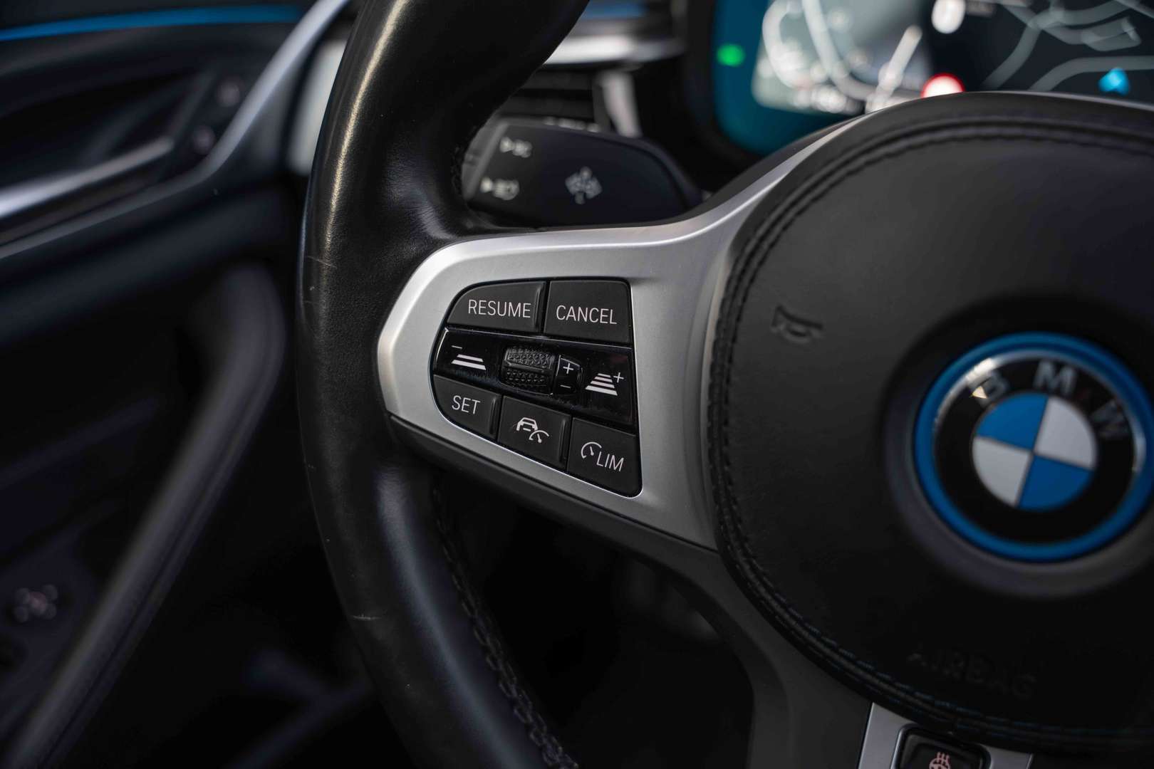 BMW Série 5 XDRIVE M-SPORT 530 E - 2022 - Joinsteer - #16