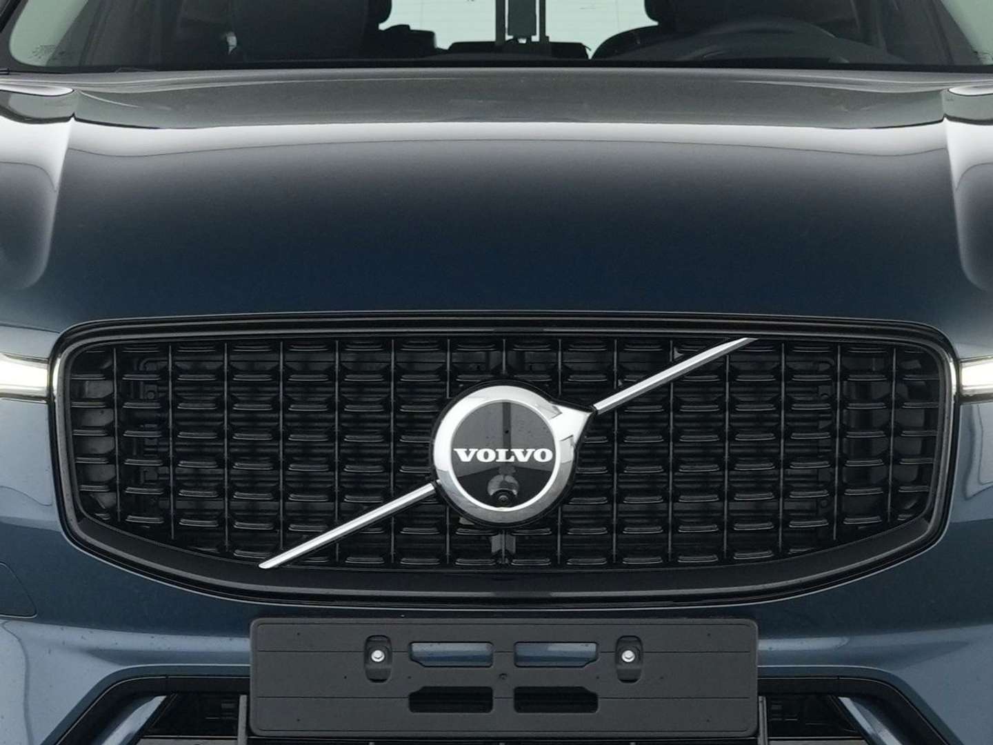 Volvo XC60 PLUS DARK B5 - 2025 - Joinsteer - #4