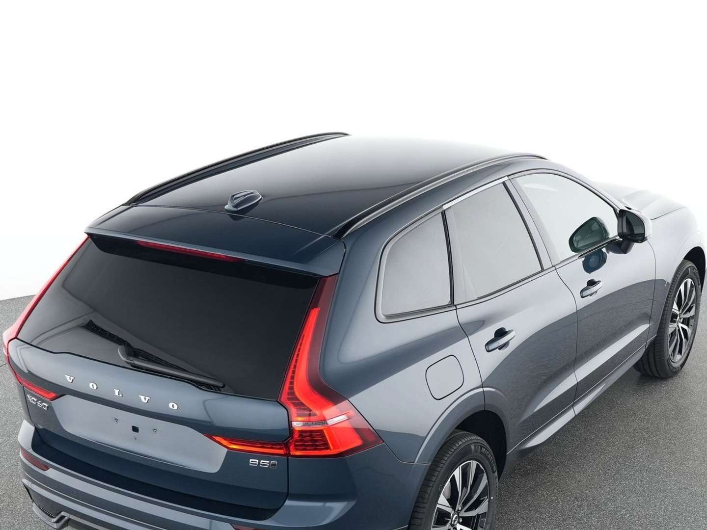 Volvo XC60 PLUS DARK B5 - 2025 - Joinsteer - #6