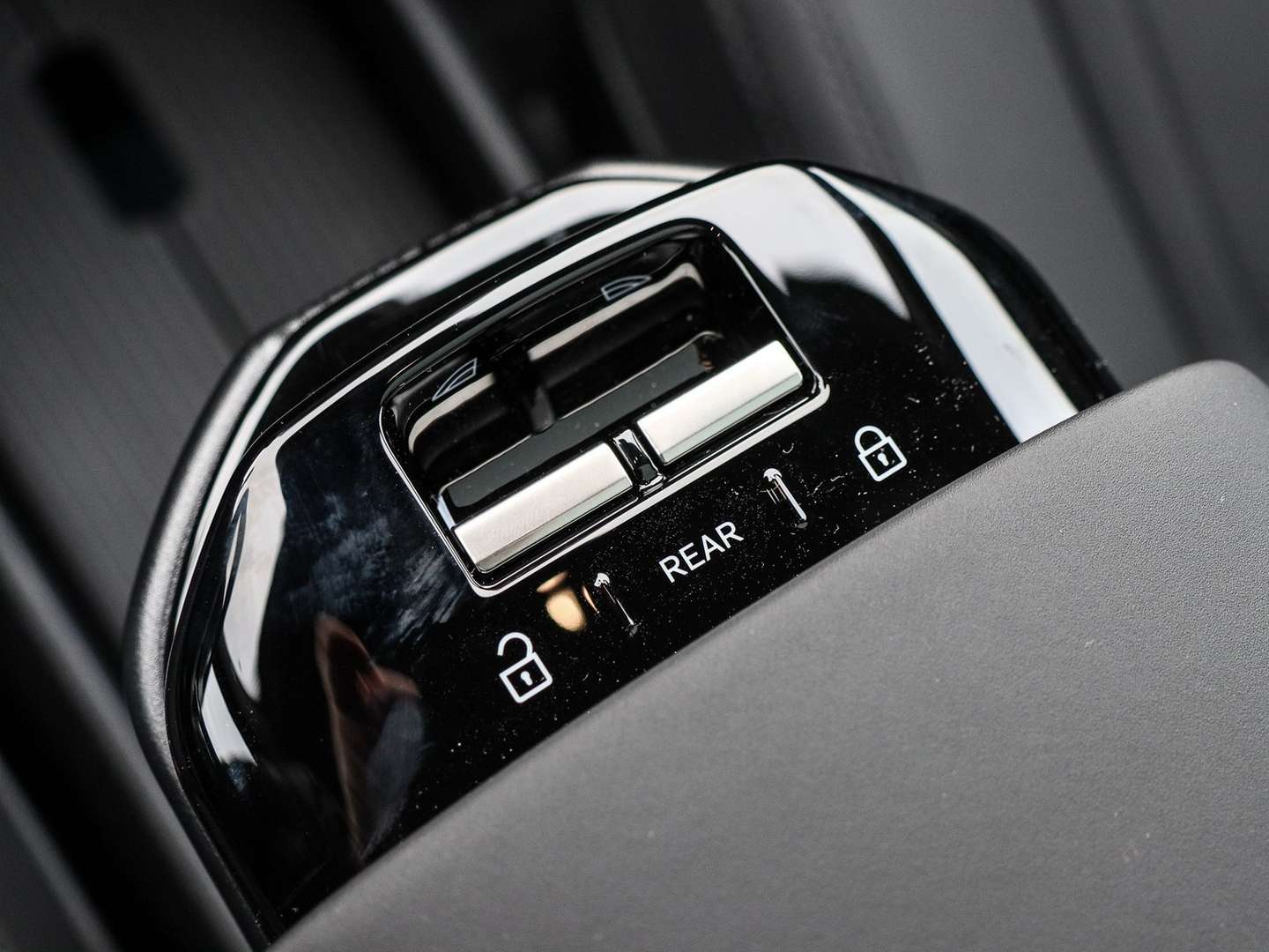 Volvo EX30 Ultra Ext. Range Pure Electric - 2026 - Joinsteer - #15