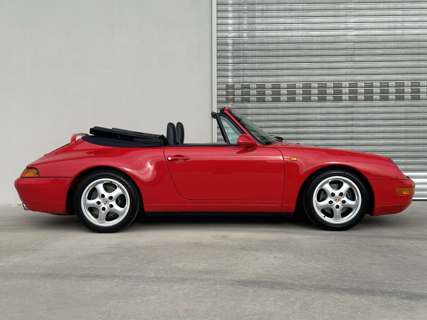 Porsche 993 Cabriolet 3.6 - 1995 - Joinsteer - #1