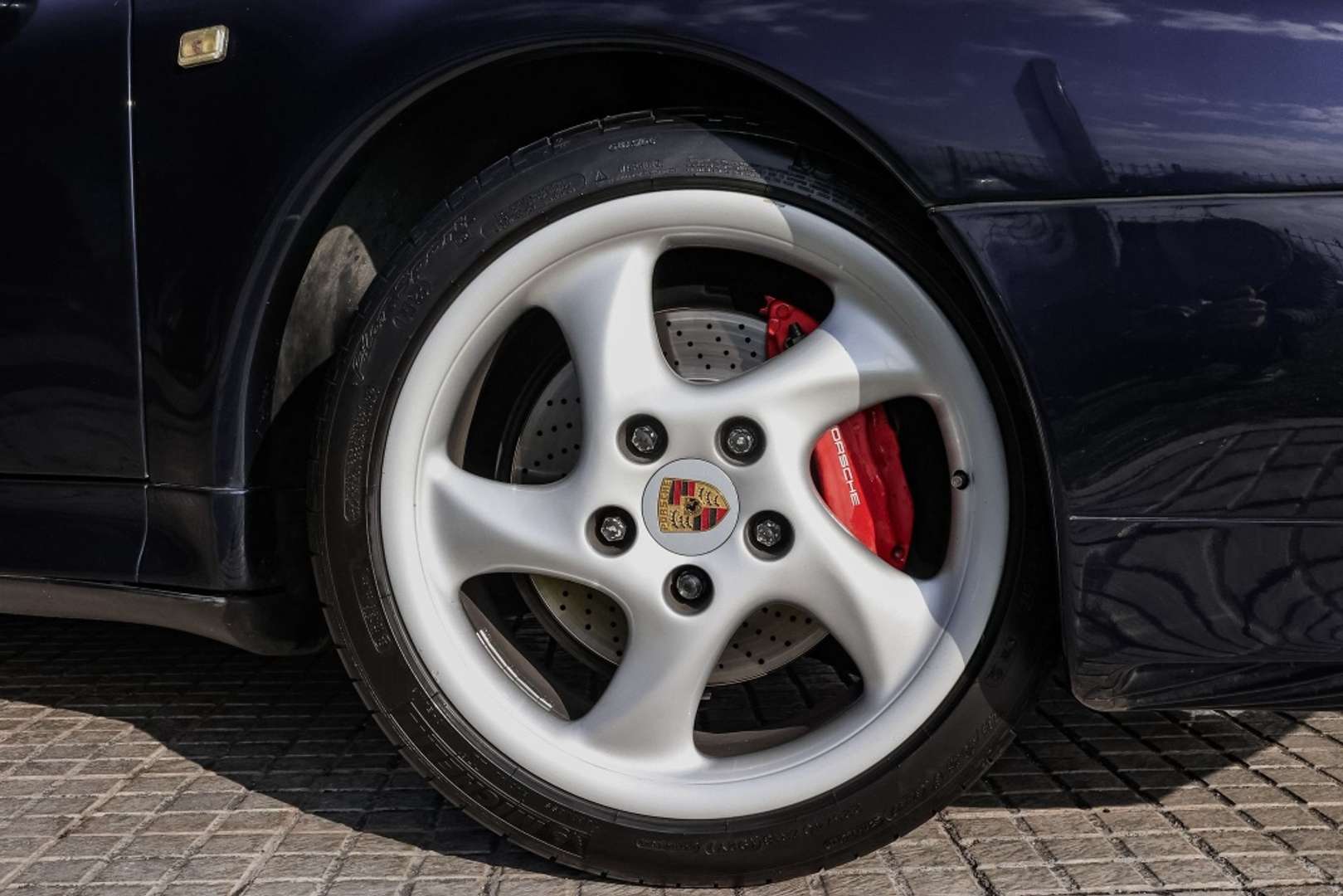 Porsche 993 Coupé Carrera 4 S - 1996 - Joinsteer - #4