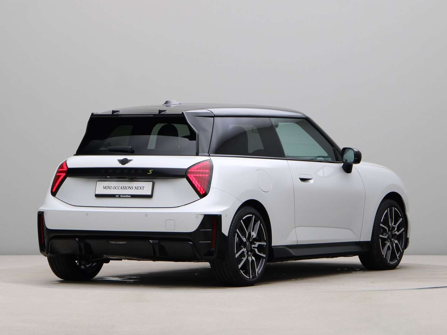 Mini Cooper SE John Cooper Works - 2025 - Joinsteer - #7