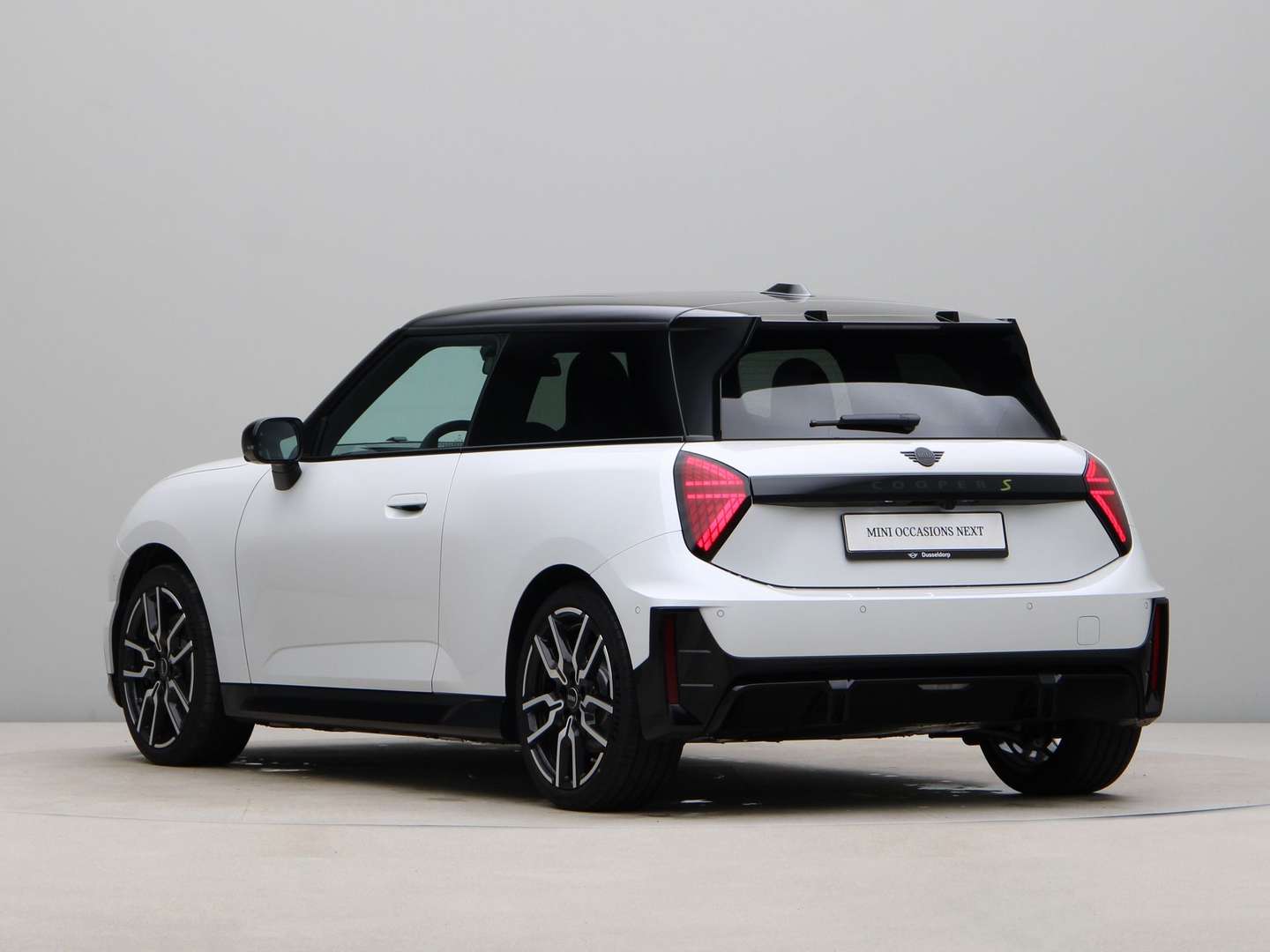 Mini Cooper SE John Cooper Works - 2025 - Joinsteer - #9