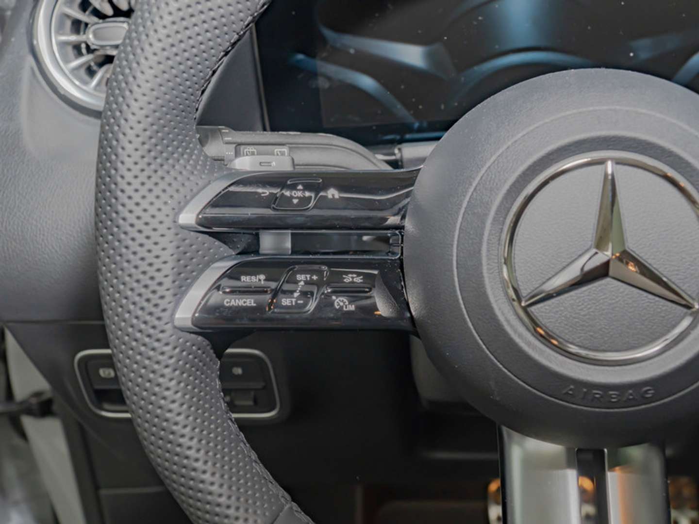 Mercedes GLA AMG-Sport 220 D - 2025 - Joinsteer - #14