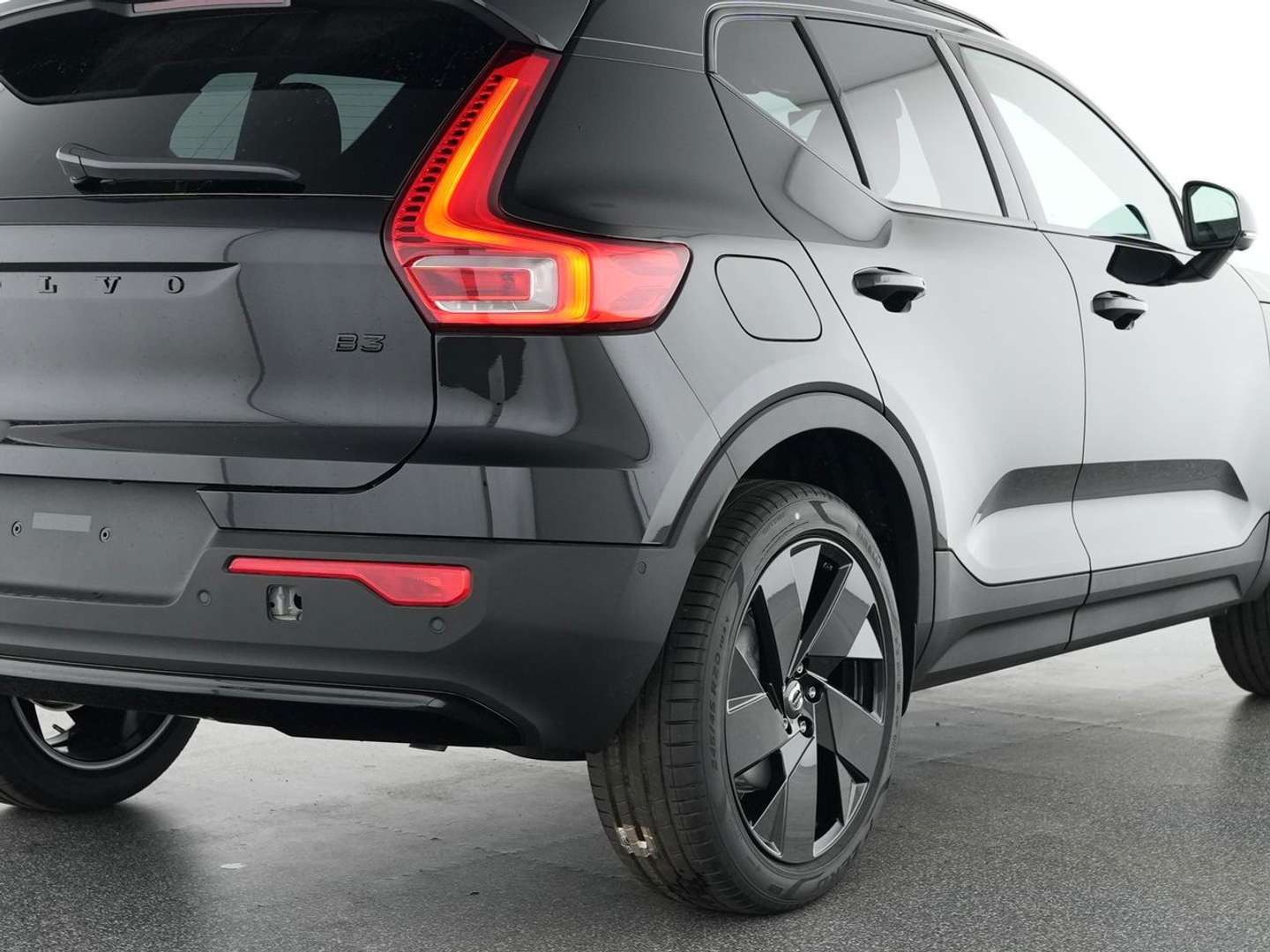 Volvo XC40 Plus B3 - 2025 - Joinsteer - #8