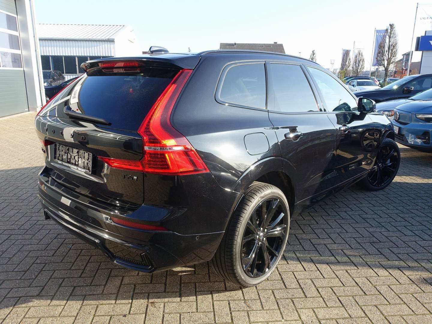 Volvo XC60 Black Edition Plus T6 - 2025 - Joinsteer - #2