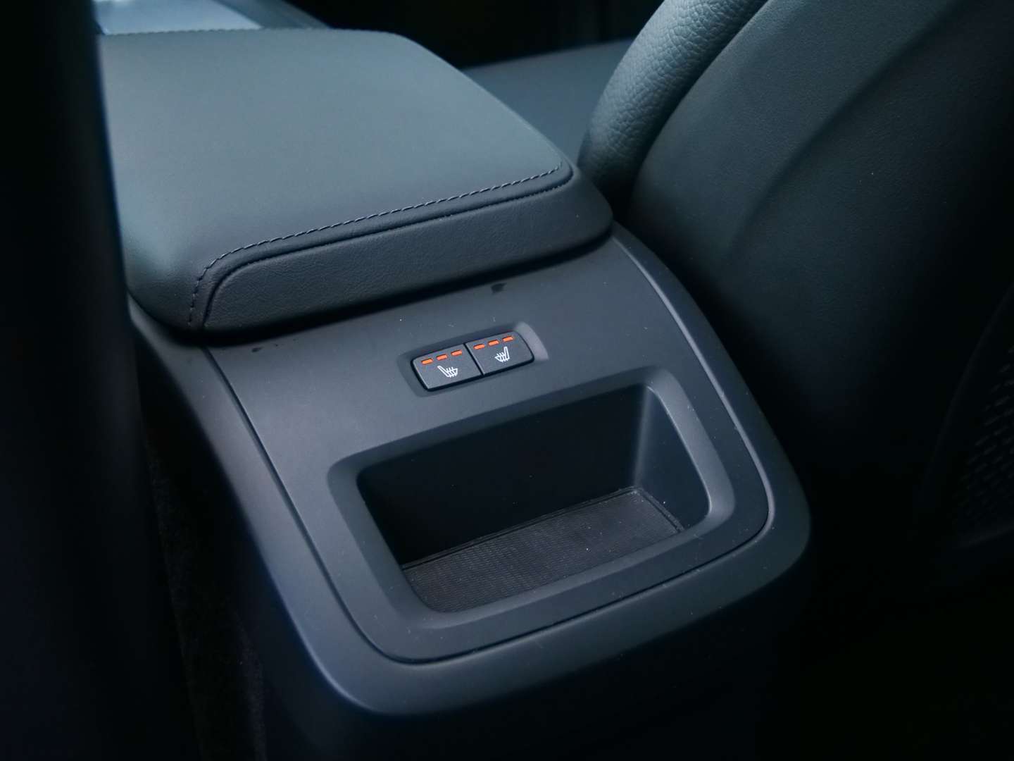 Volvo XC60 Plus Bright 2.0 T6 Plug-in Hybrid - 2024 - Joinsteer - #25