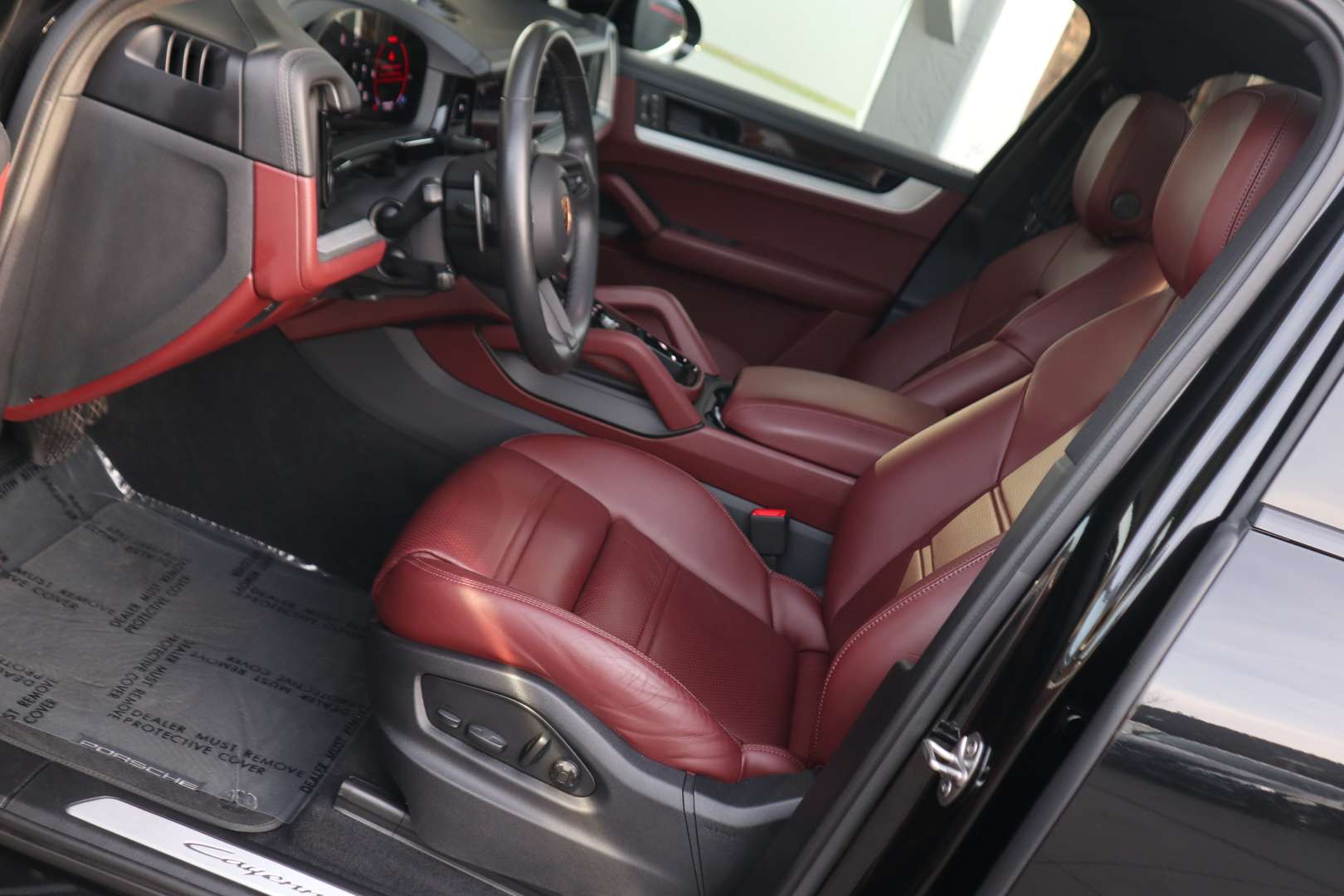 Porsche Cayenne Coupé E-Hybrid - 2023 - Joinsteer - #17