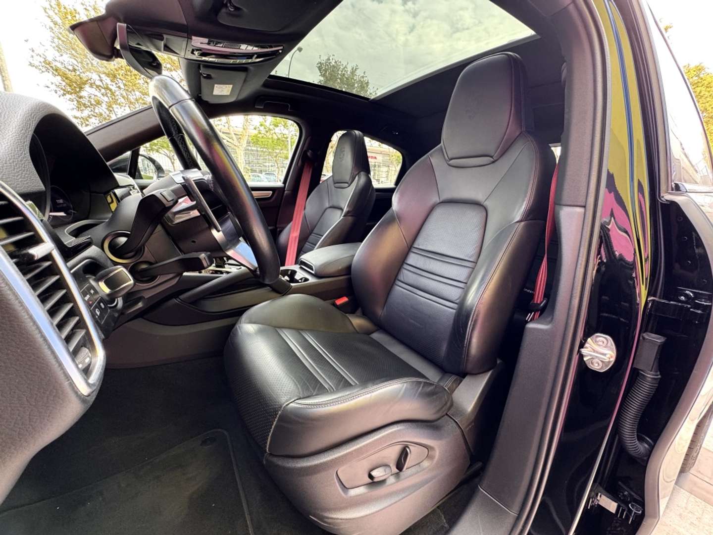 Porsche Cayenne Coupé Platinum Edition E-Hybrid - 2022 - Joinsteer - #9