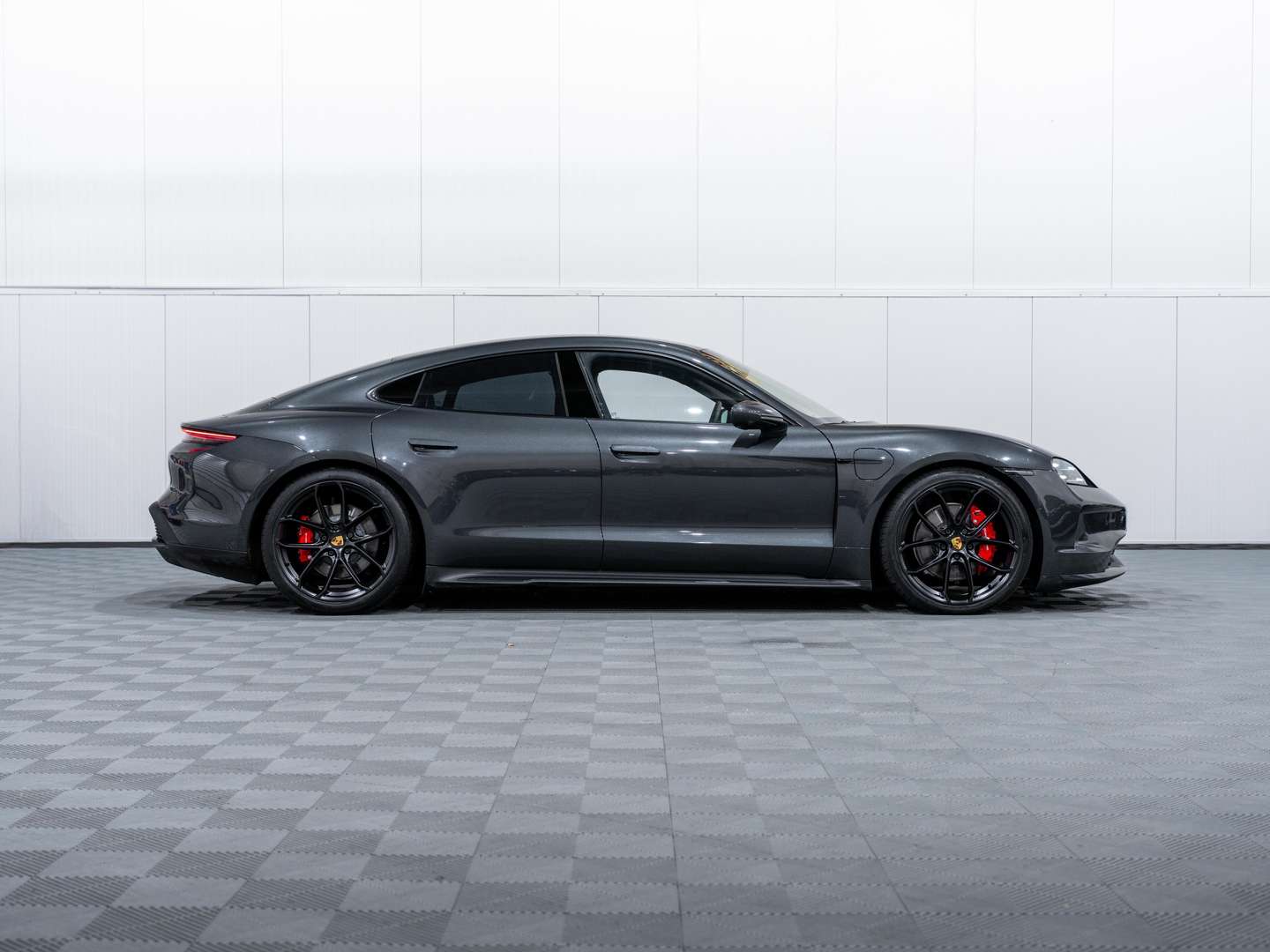 Porsche Taycan Sportdesign Pack - 2025 - Joinsteer - #5