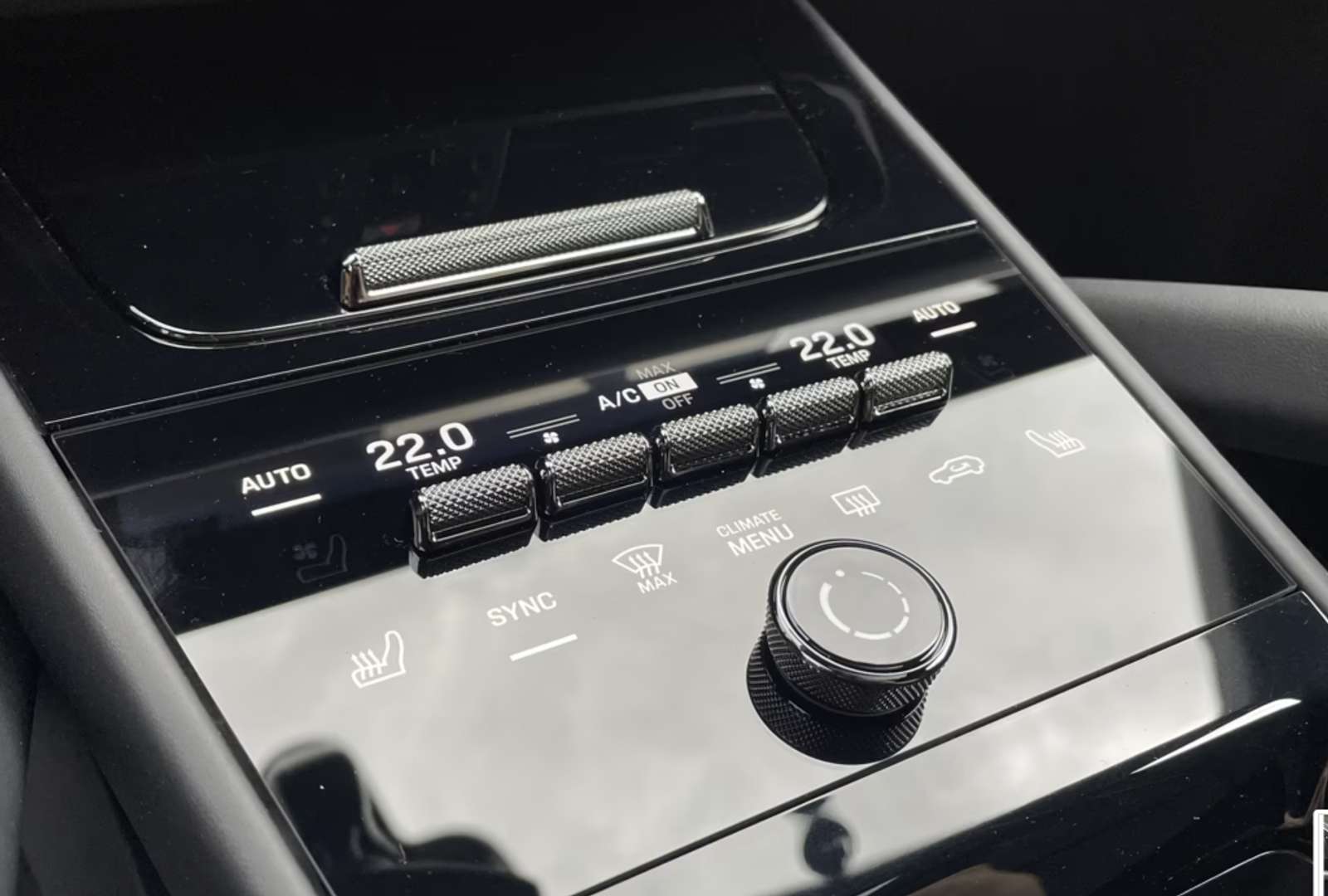 Porsche Cayenne Coupé Black Edition E-Hybrid - 2025 - Joinsteer - #25