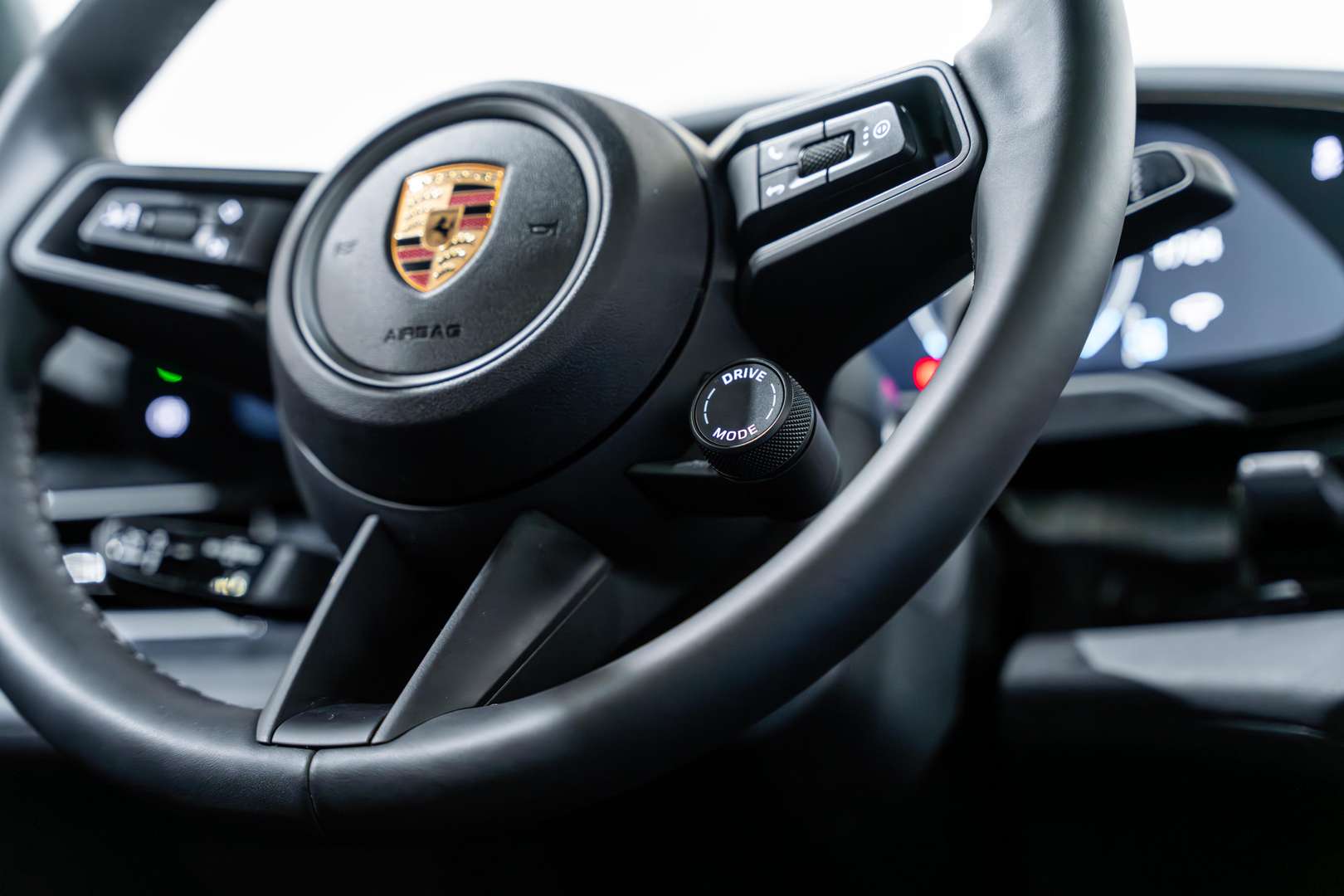 Porsche Taycan Sportdesign Pack - 2025 - Joinsteer - #12