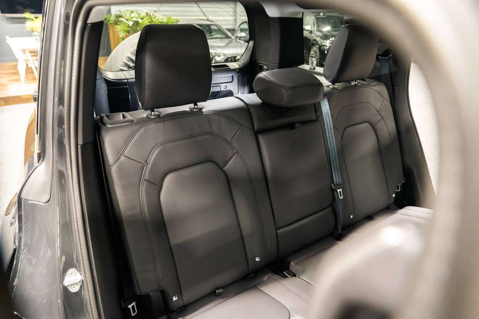 Land Rover Defender HSE P300e - 2025 - Joinsteer - #31