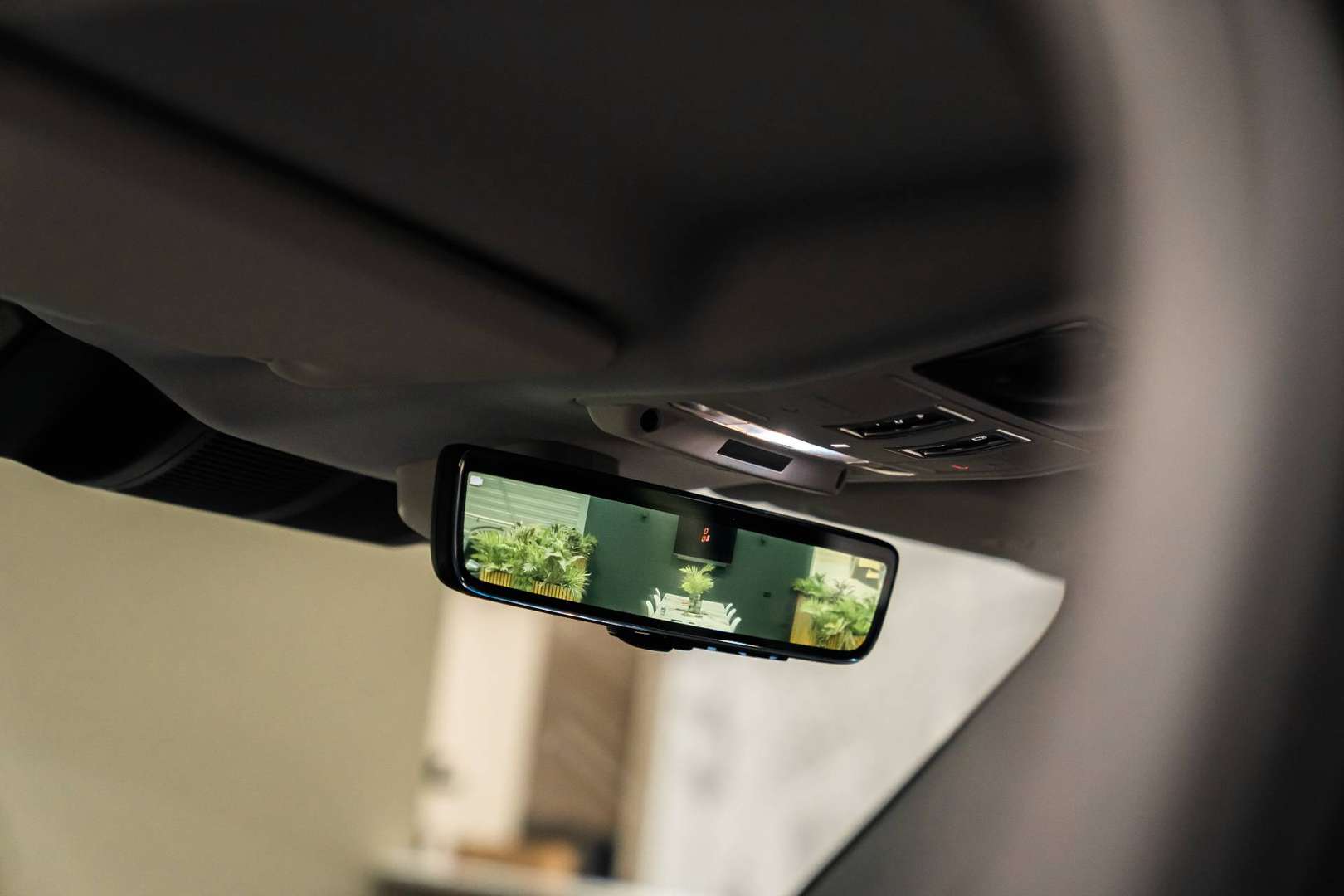 Land Rover Defender HSE P300e - 2025 - Joinsteer - #38