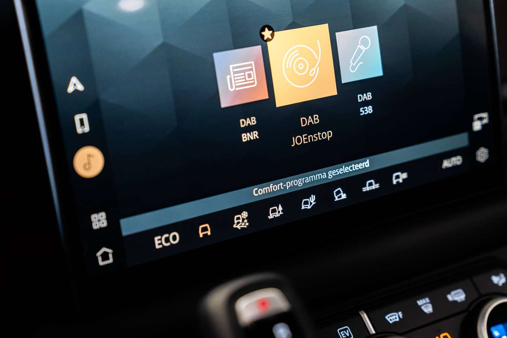 Land Rover Defender HSE P300e - 2025 - Joinsteer - #42